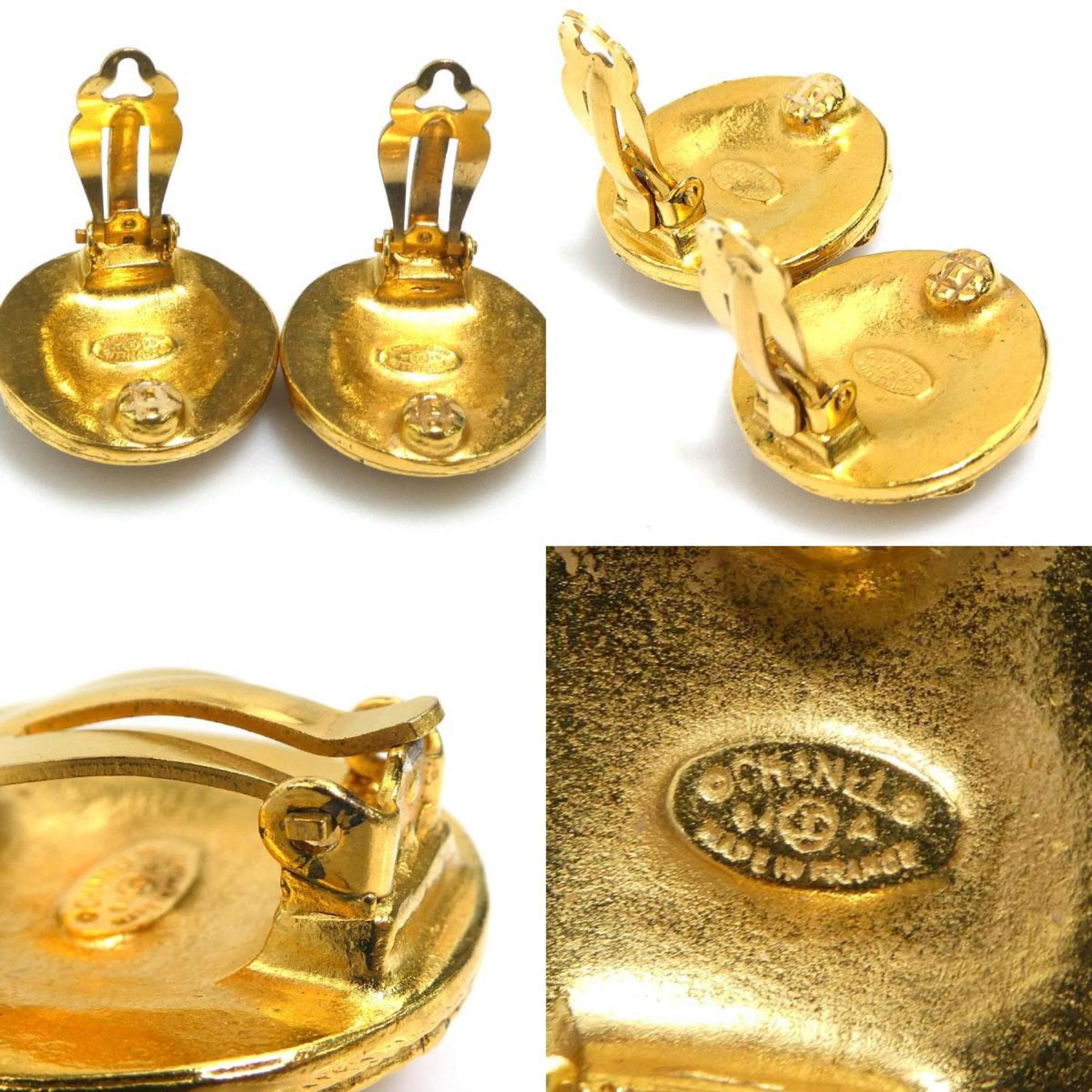 CC Logo Clip-On Earrings Gold-Tone Metal Gold-Tone Metal