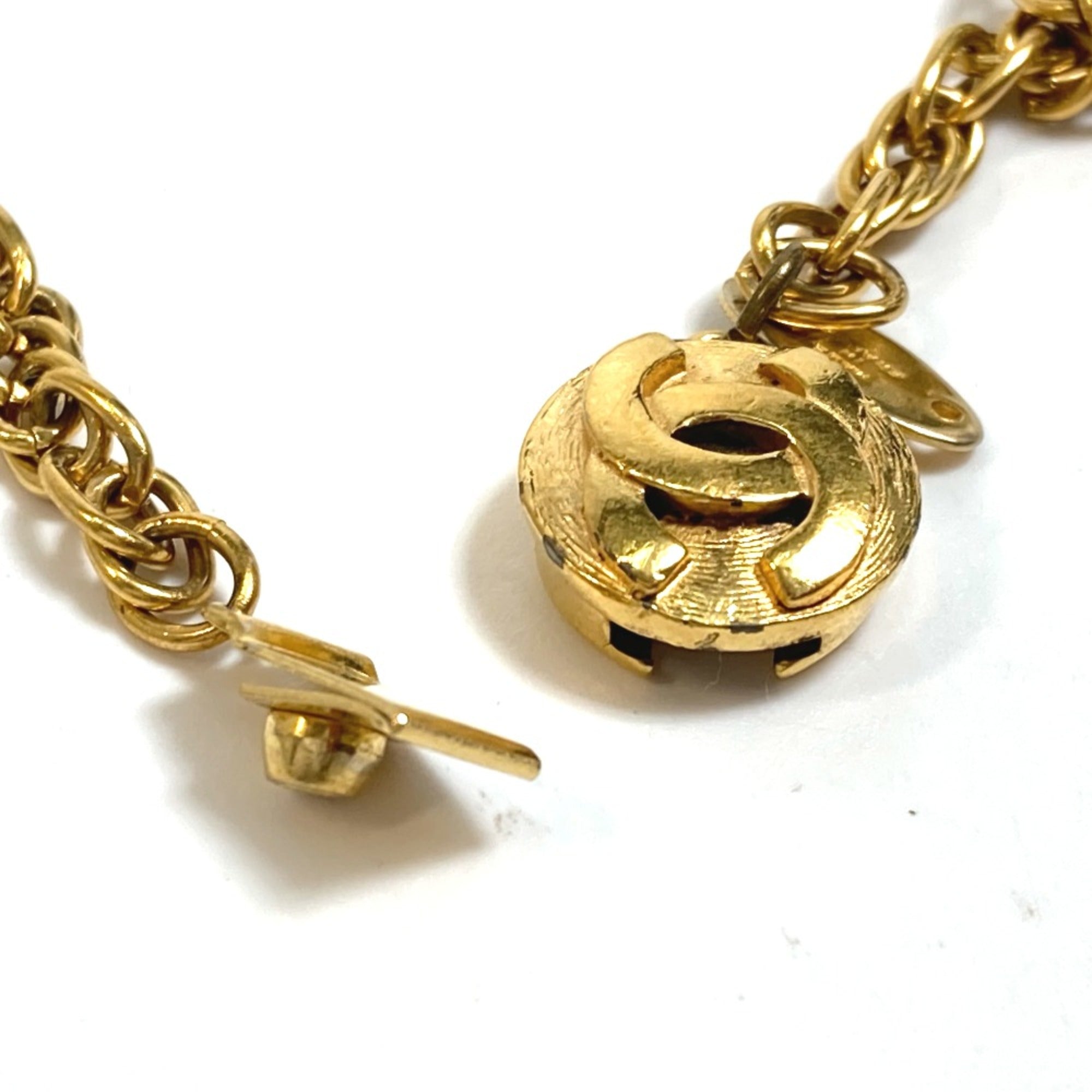 Necklace Gold-Tone Metal