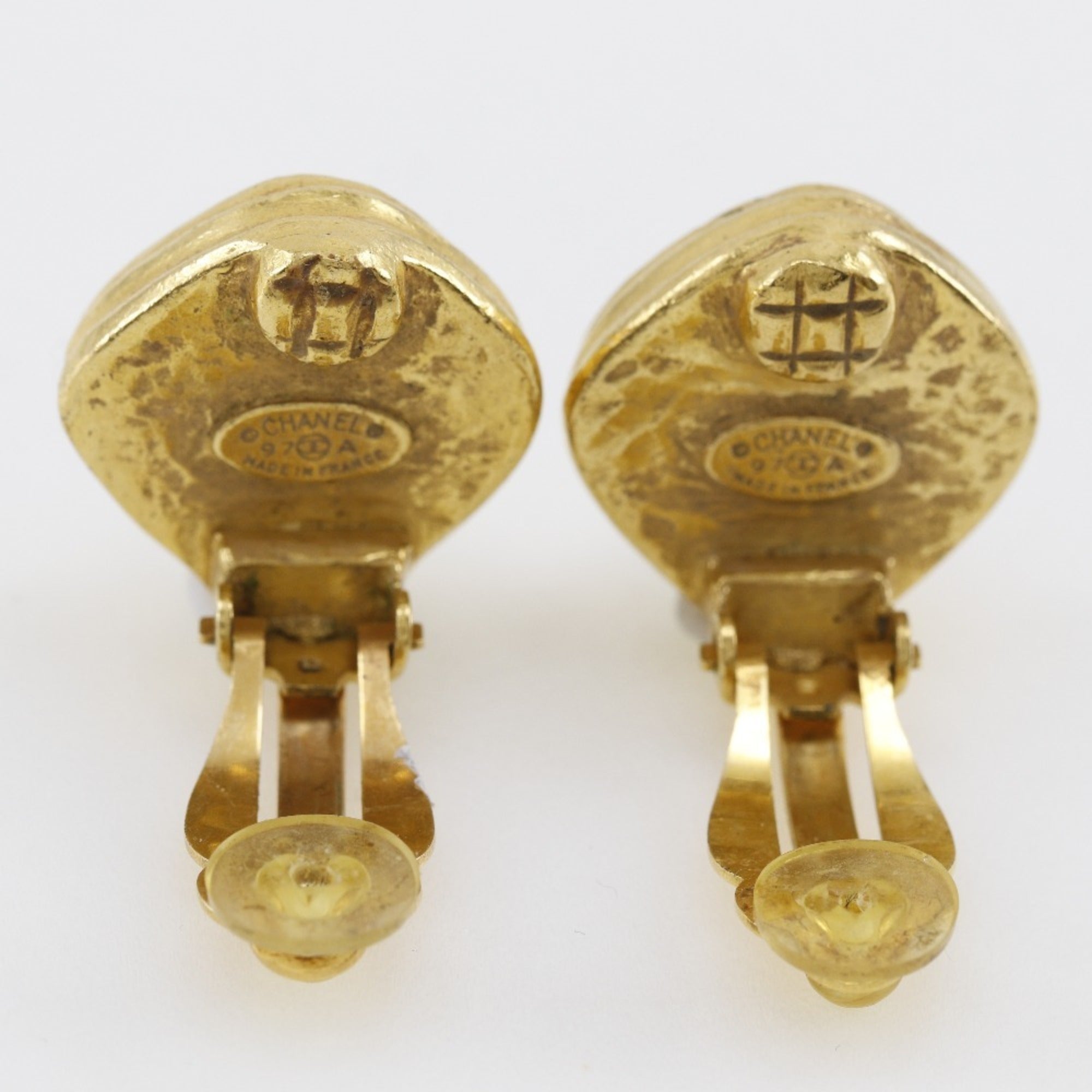 Clip-On Earrings Clip-On Gold-Tone Metal