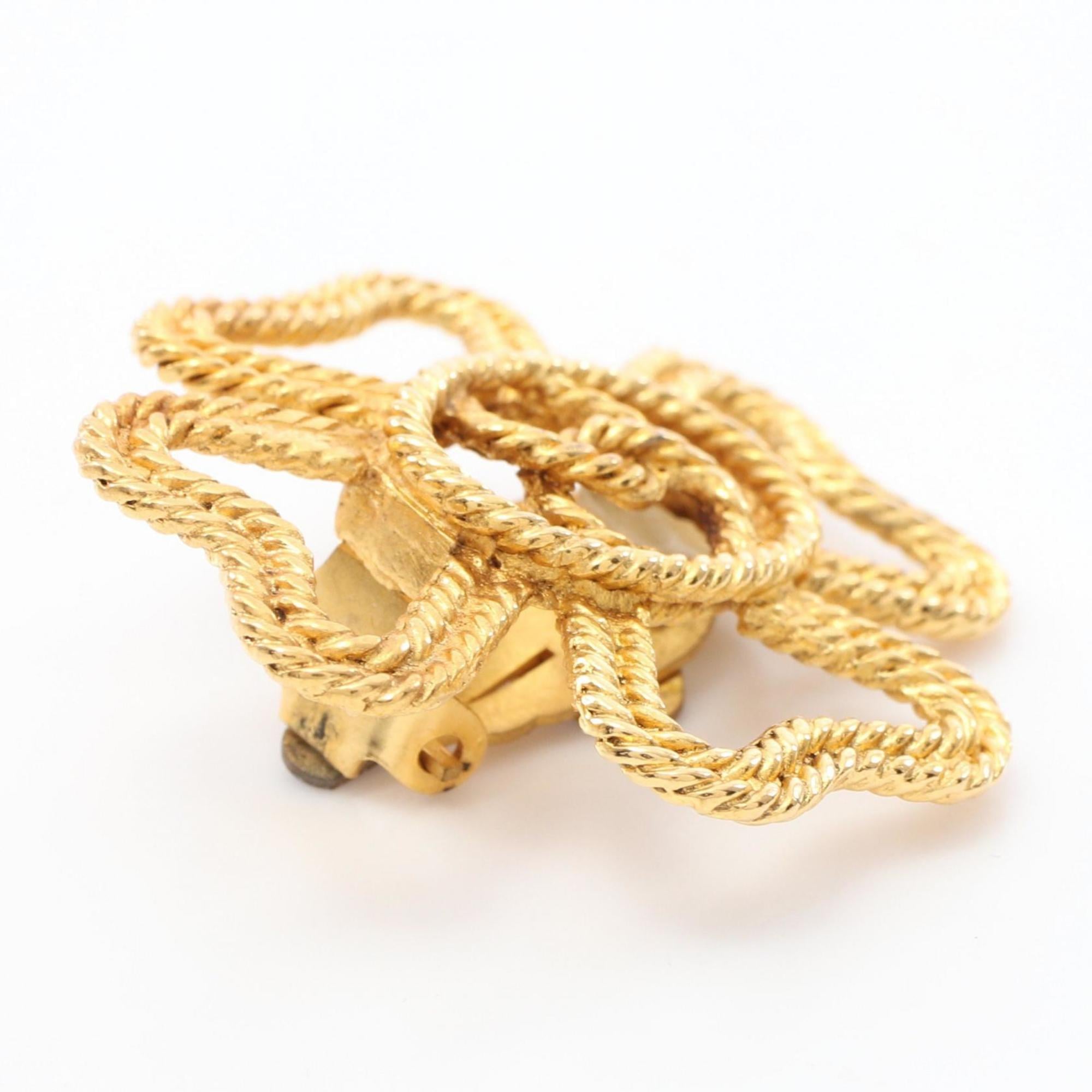 CC Logo Clip-On Earrings Metal Gold-Tone Metal