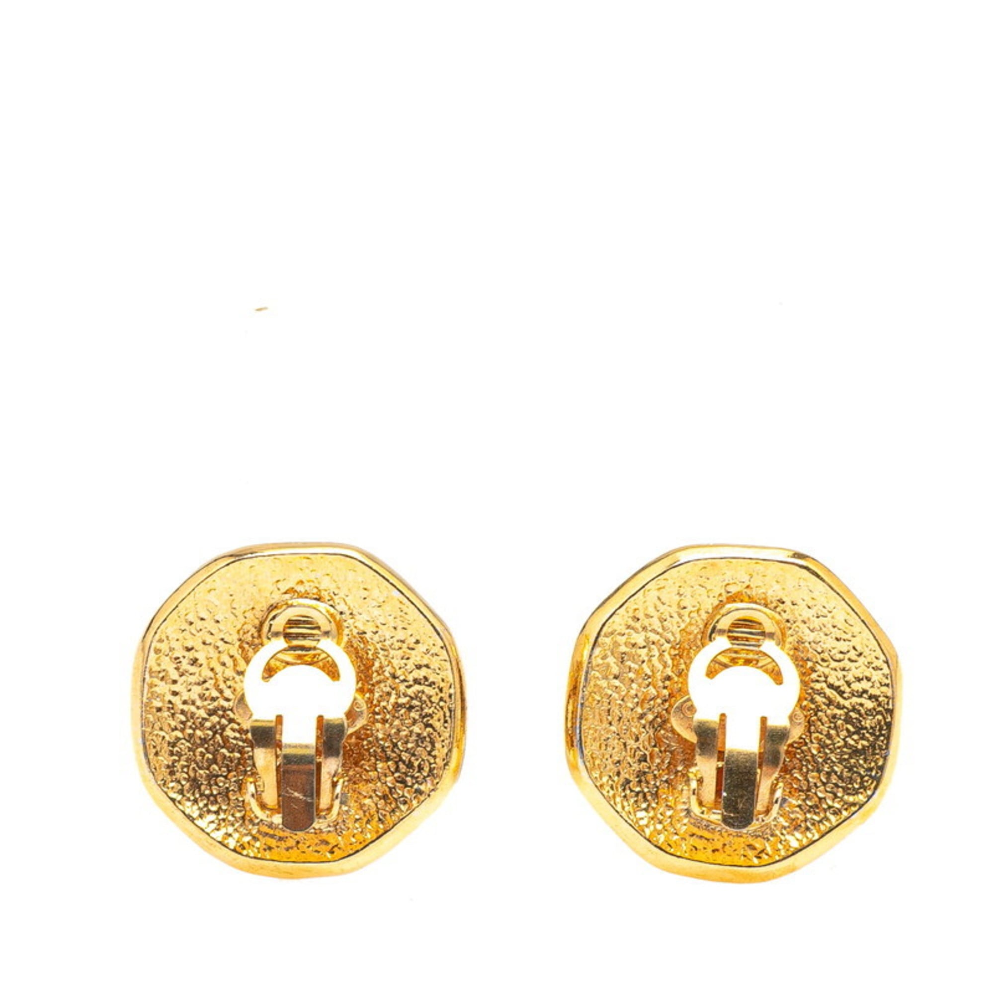 CC Logo Clip-On Earrings Metal Gold-Tone Metal