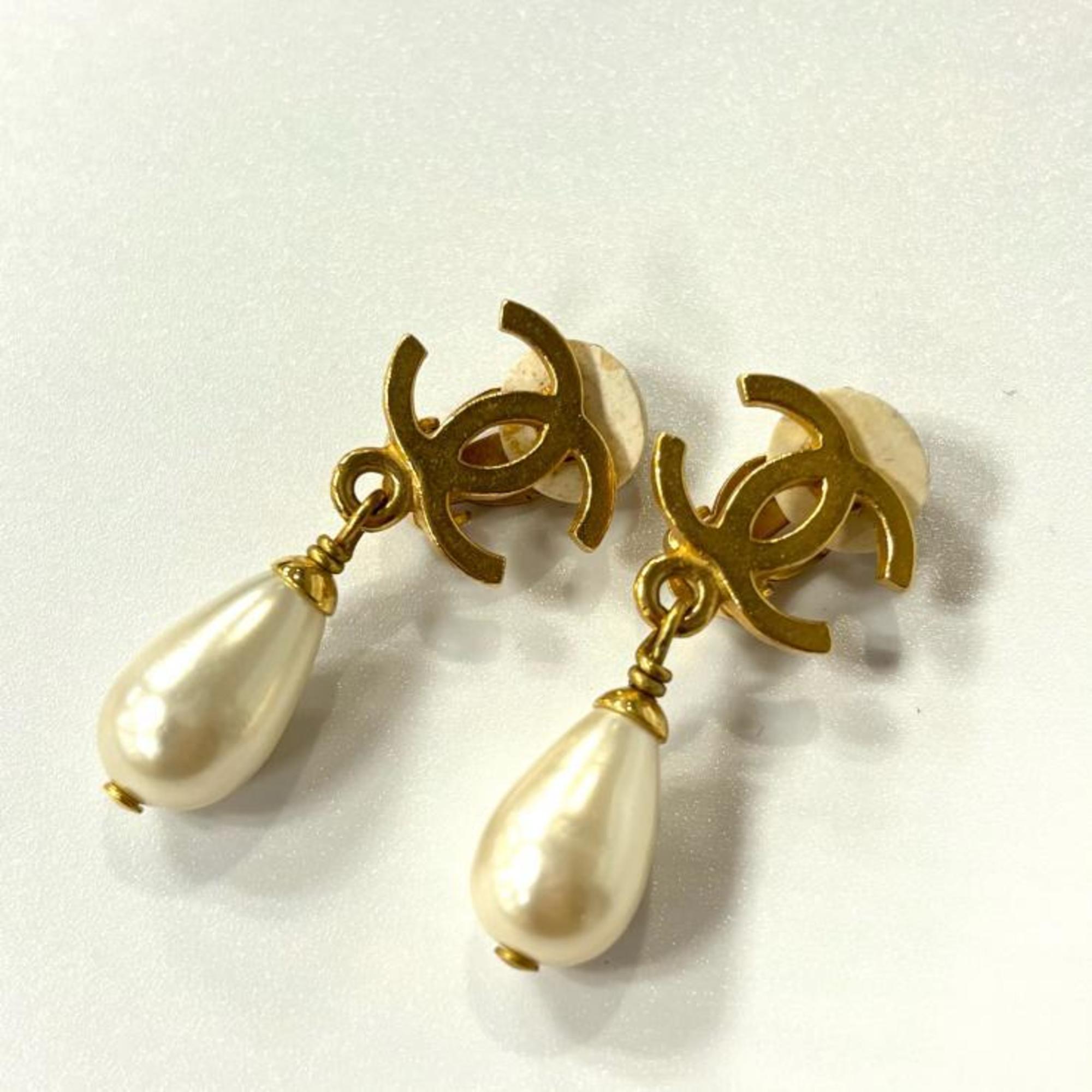 CC Logo Clip-On Earrings Metal