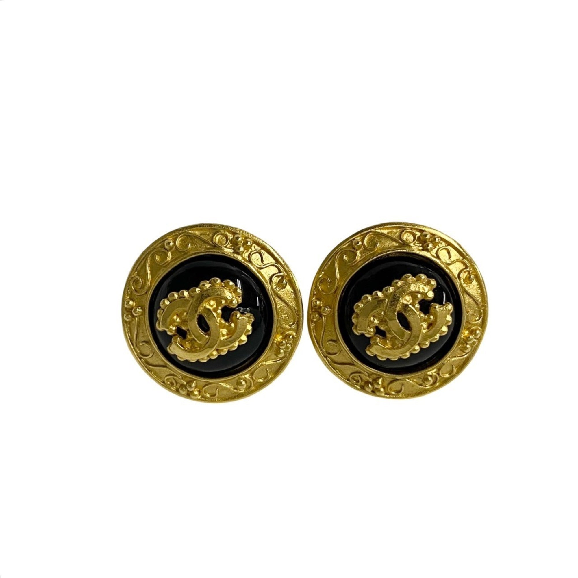 CC Logo Clip-On Earrings Metal Gold-Tone Metal