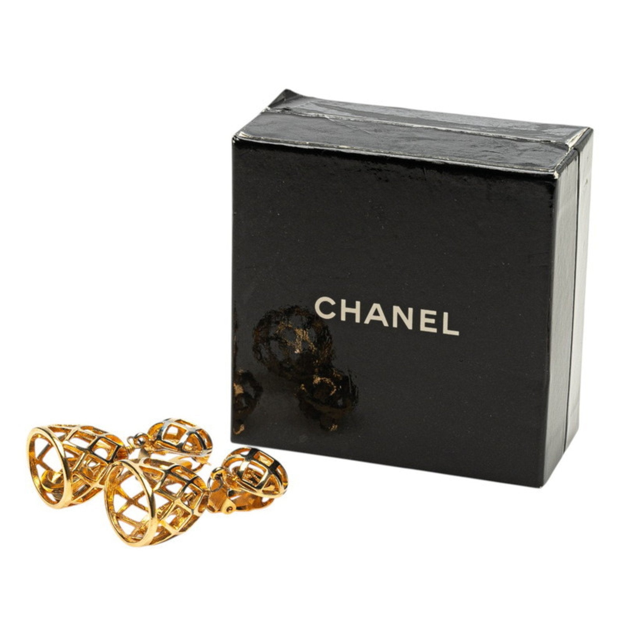 CC Logo Clip-On Earrings Metal Gold-Tone Metal