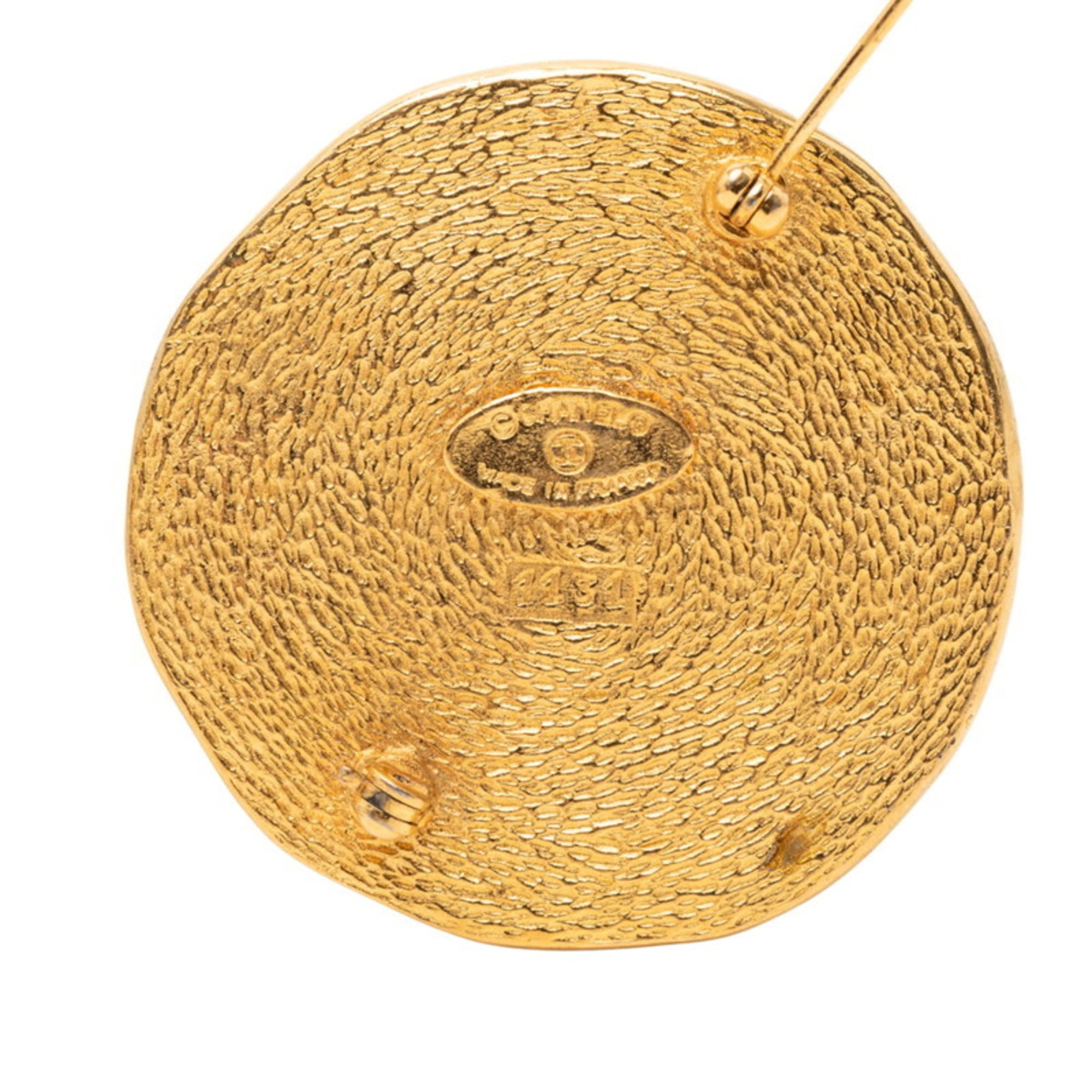 31 Lieu Cambon Brooch Metal