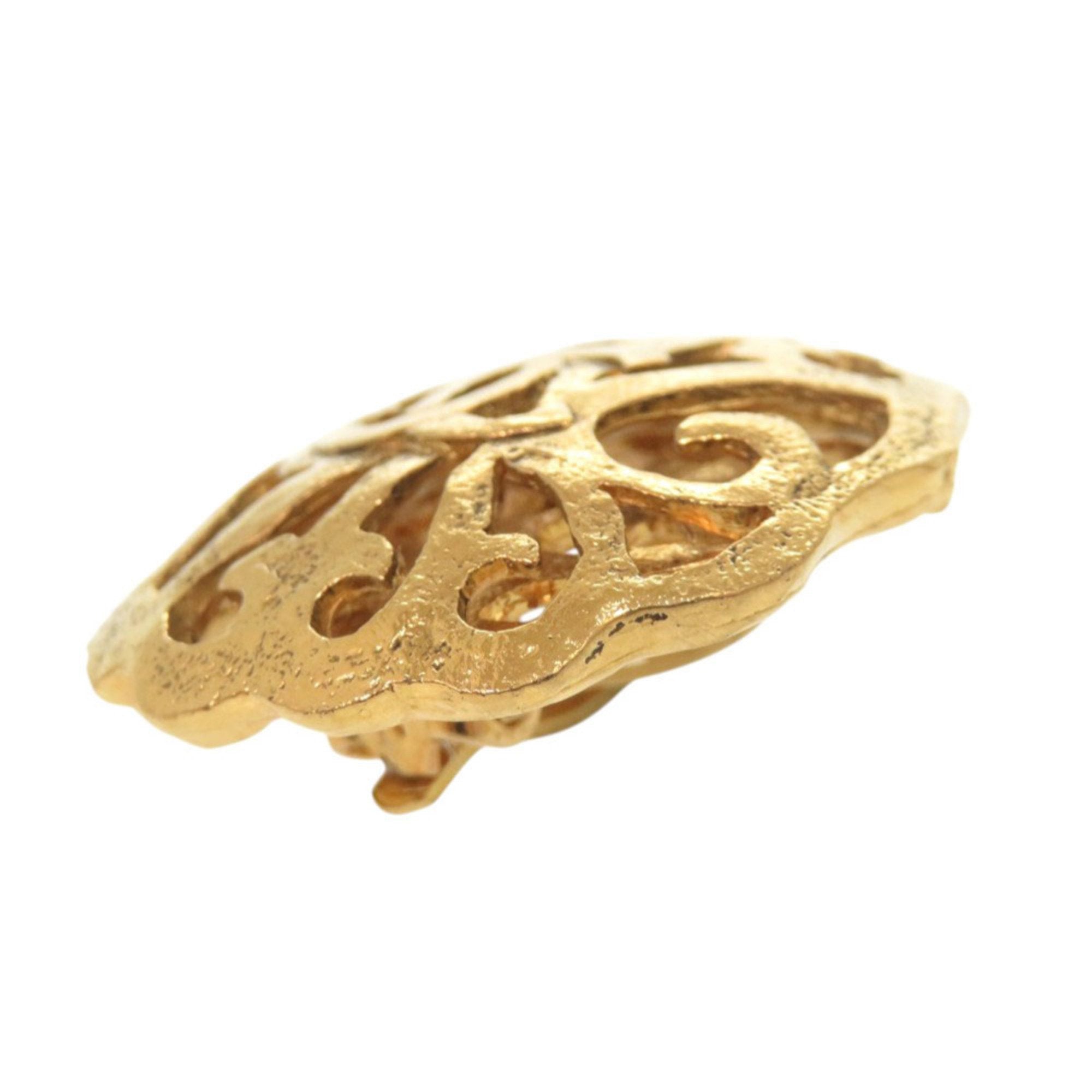 CC Logo Clip-On Earrings Metal Gold-Tone Metal
