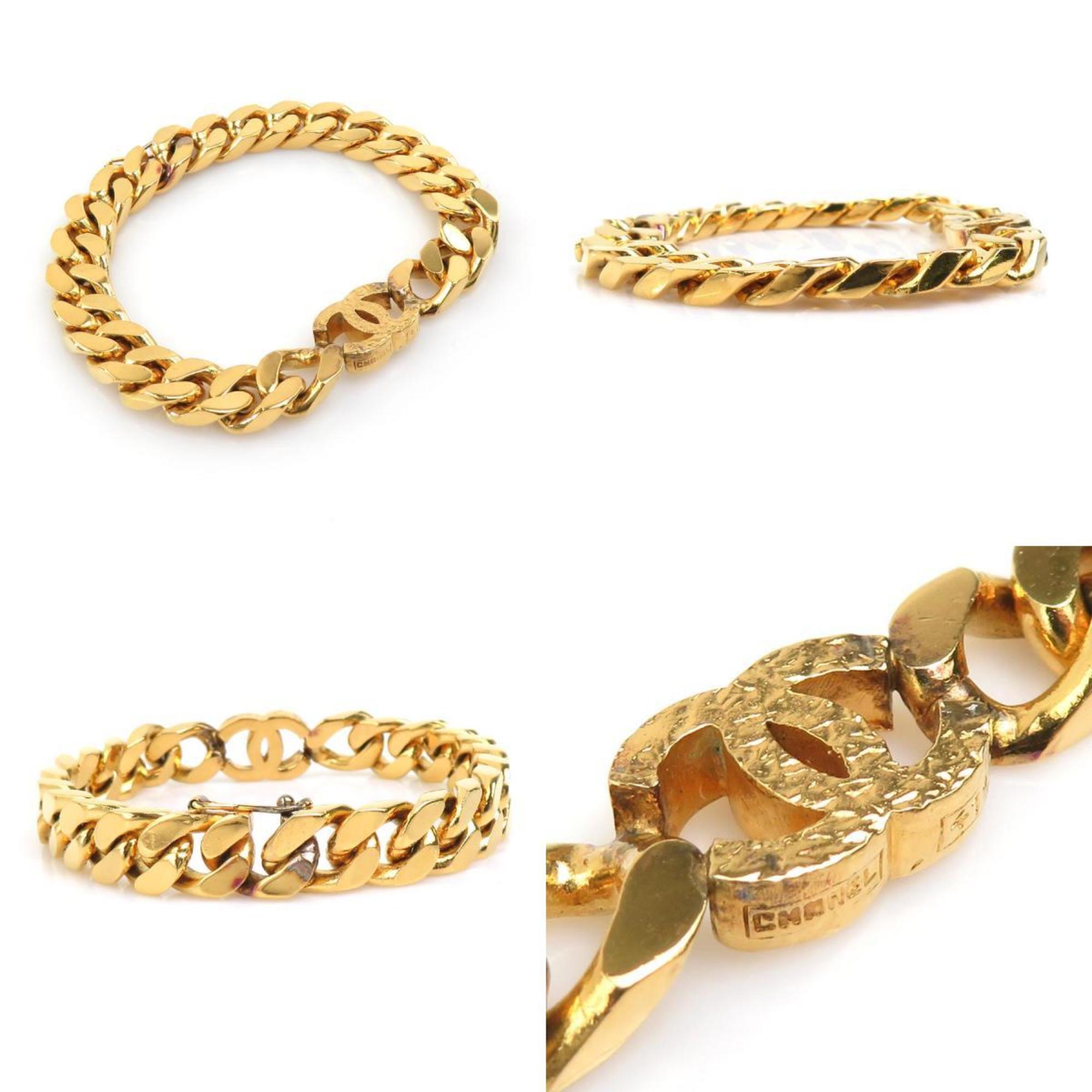 CC Logo Bracelet Gold-Tone Metal