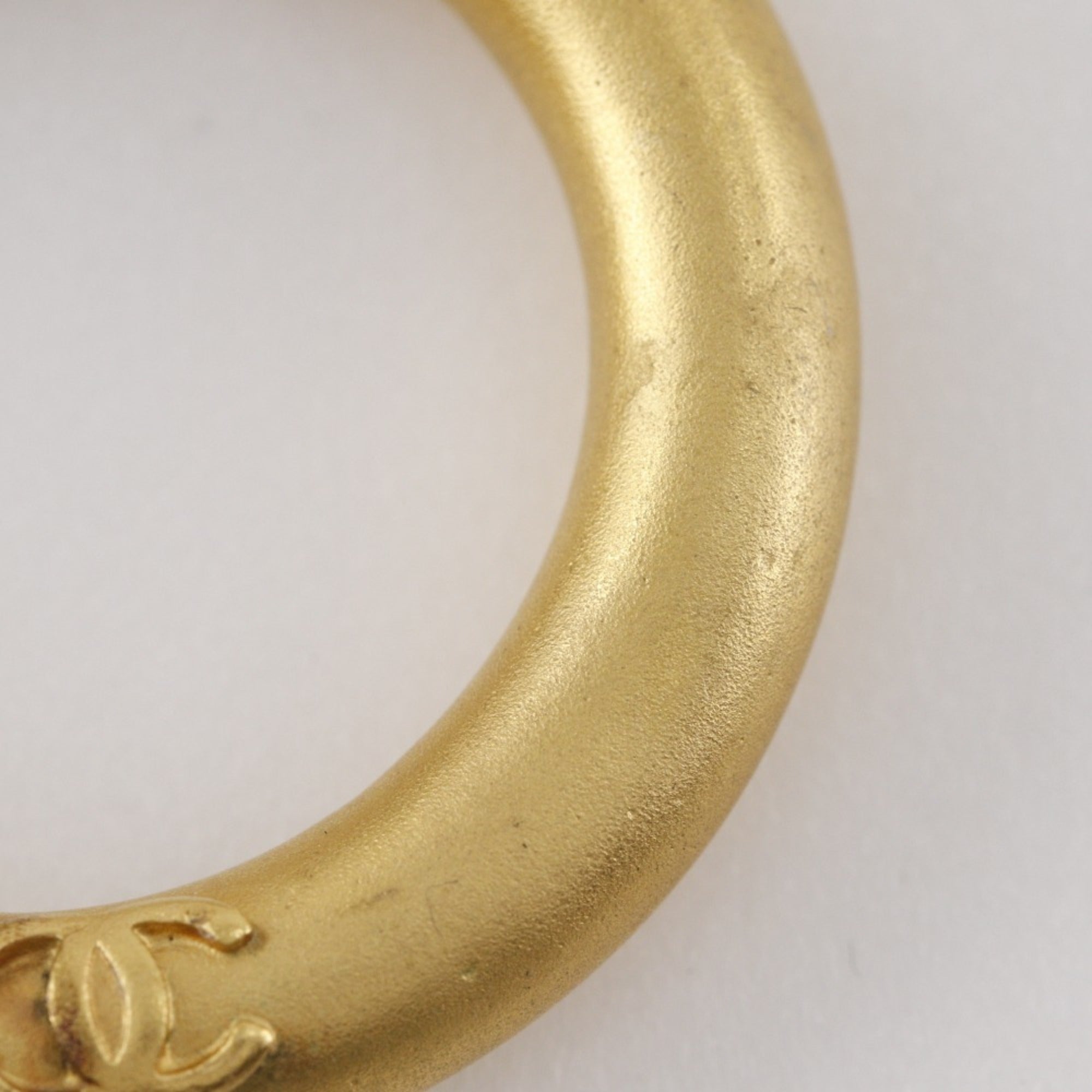 Vintage Clip-On Earrings Hoop Clip-On Gold-Tone Metal