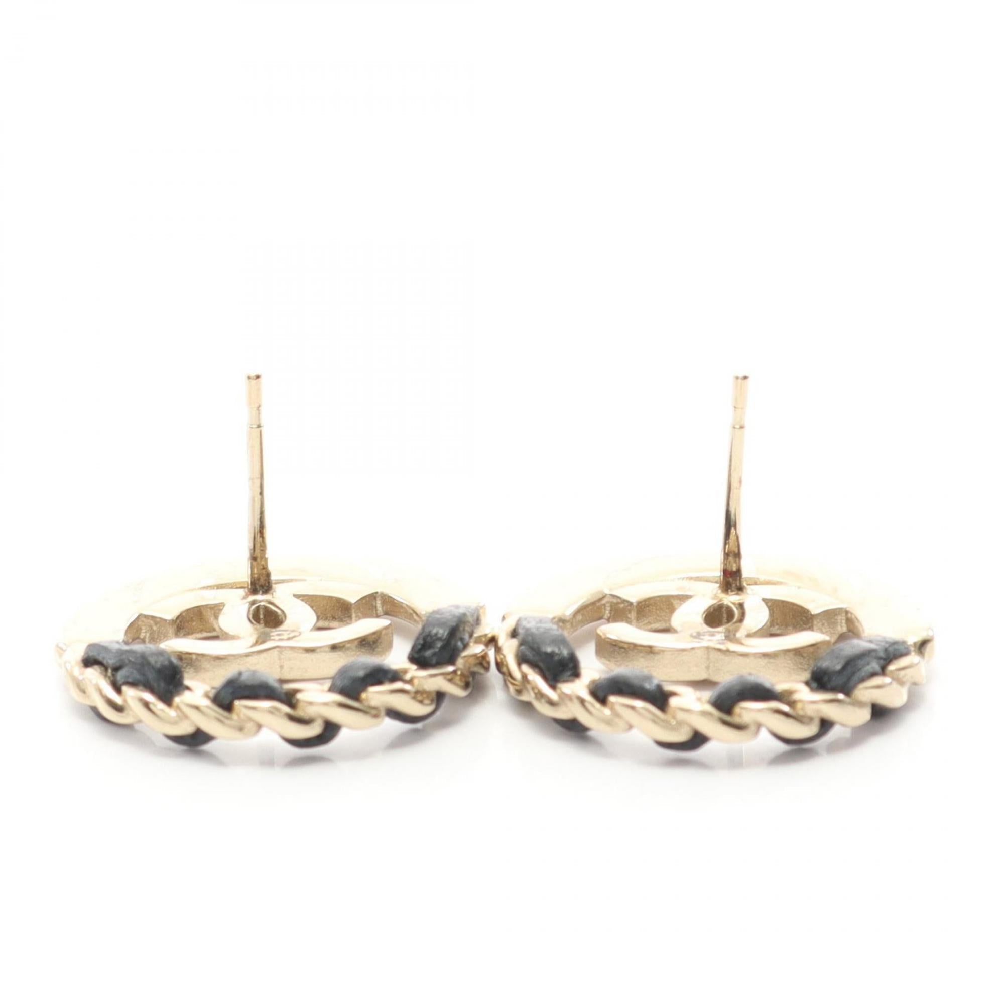 CC Logo Earrings Metal