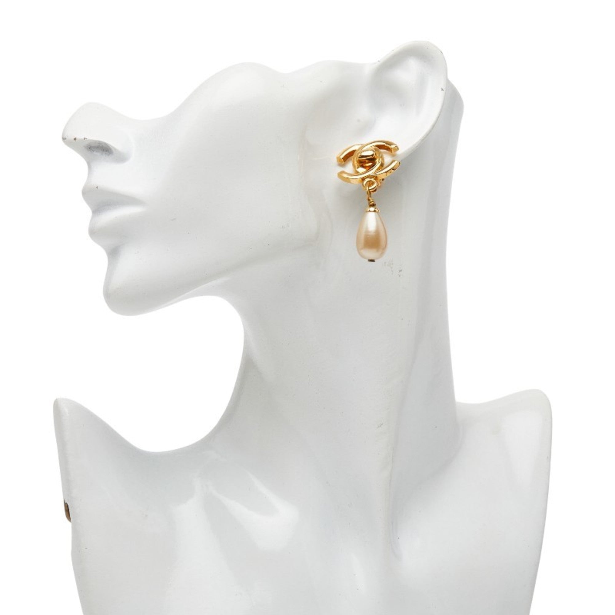 CC Logo Lock Clip-On Earrings Metal Gold-Tone Metal