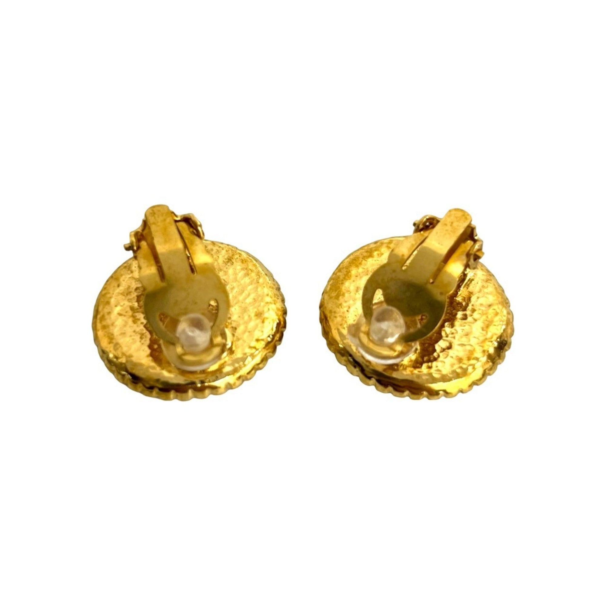 CC Logo Clip-On Earrings Metal Gold-Tone Metal