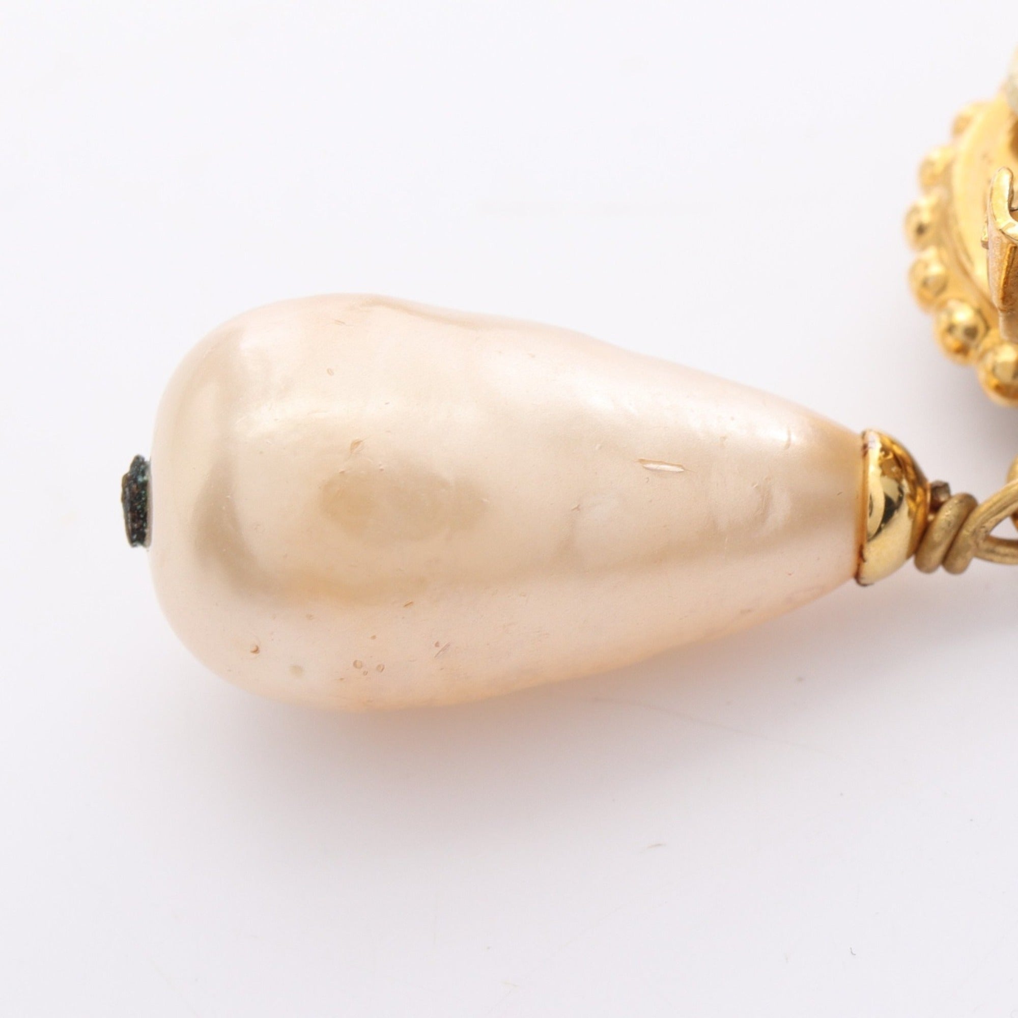 Earrings Pearl Gold-Tone Metal
