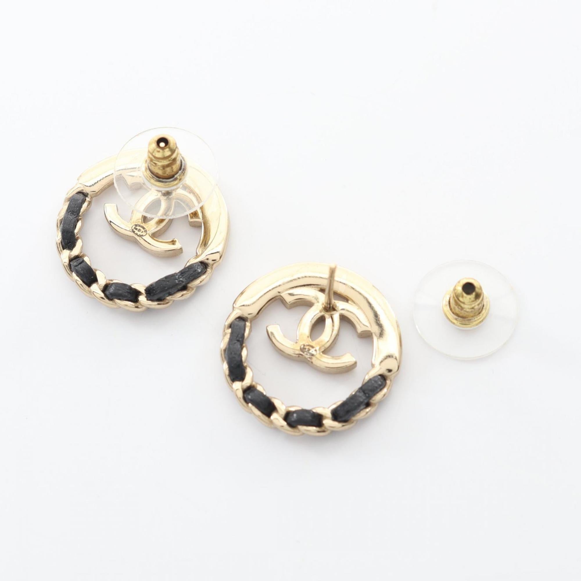 CC Logo Earrings Metal