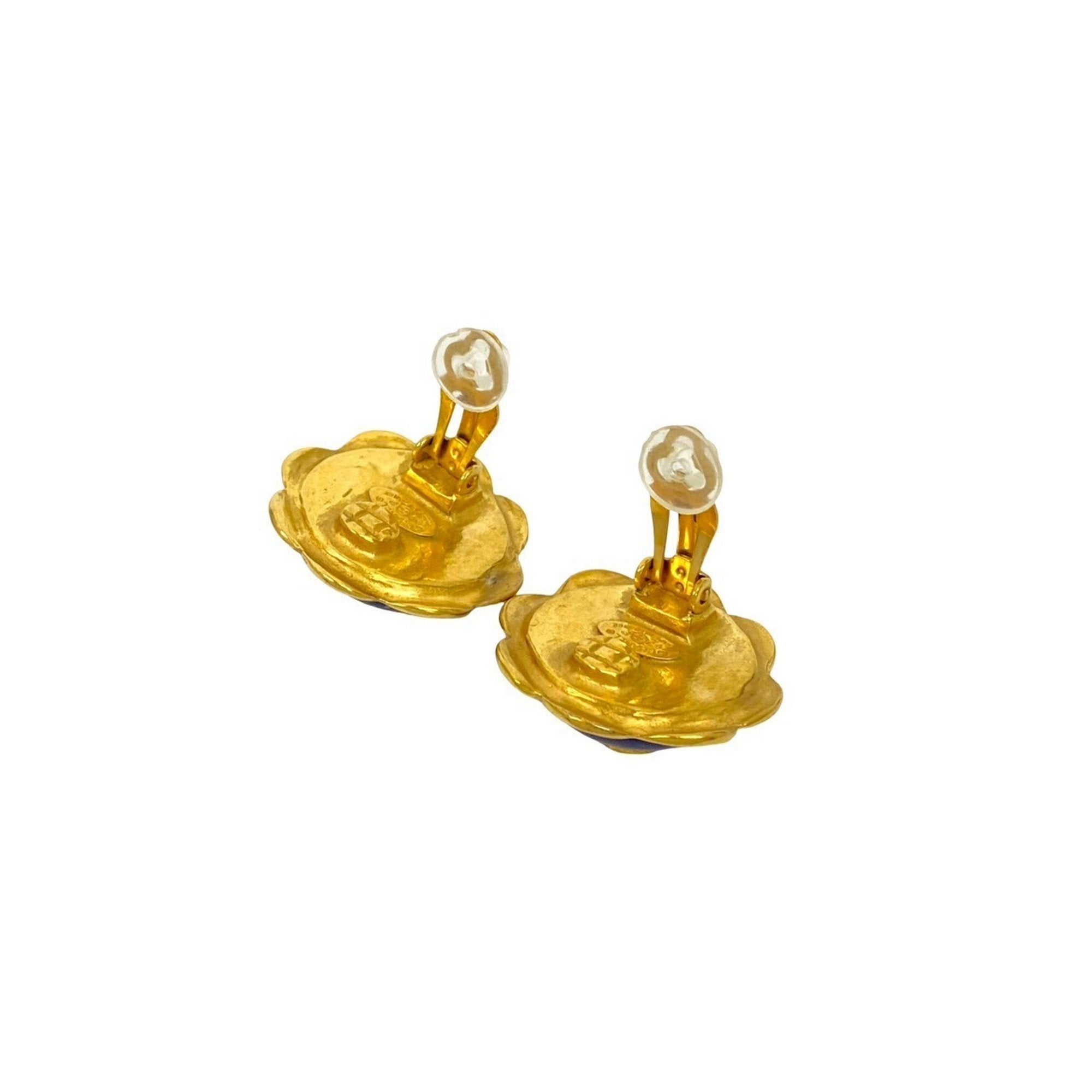 CC Logo Clip-On Earrings Metal Gold-Tone Metal