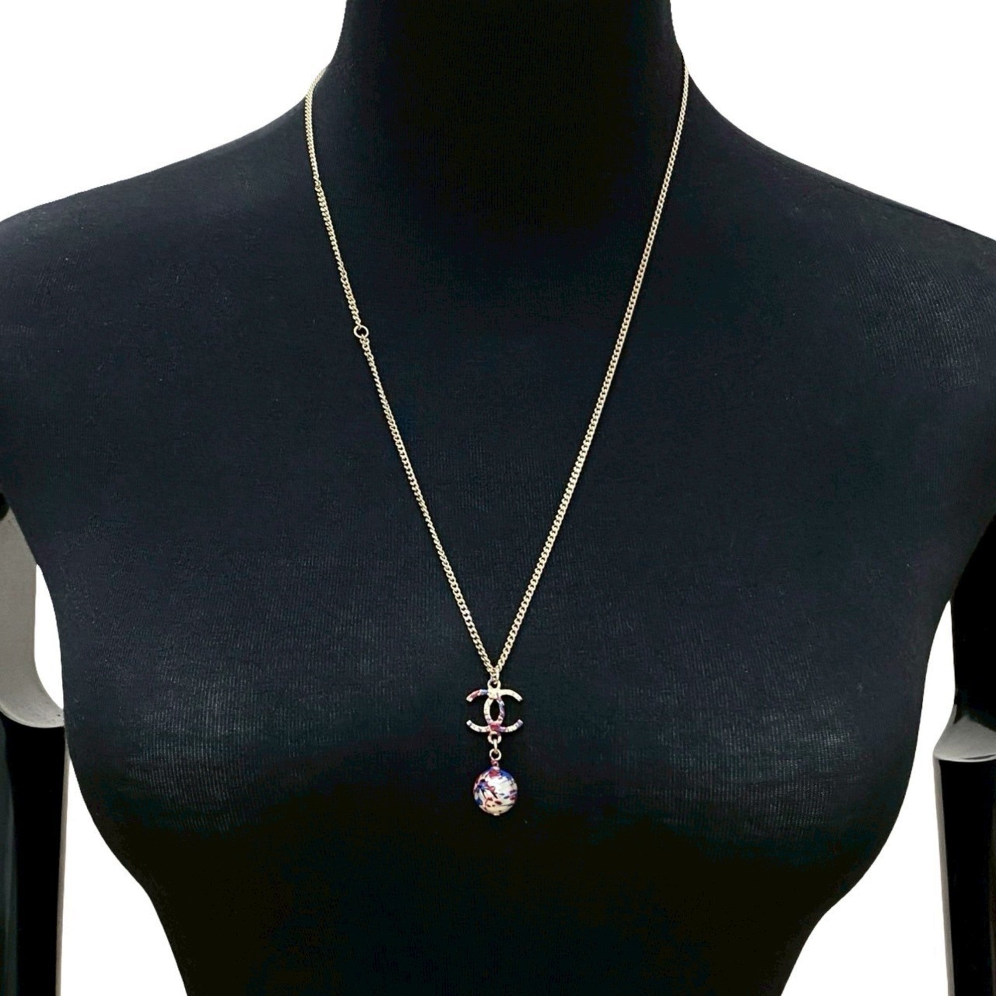 CC Logo Chain Pendant Necklace Metal
