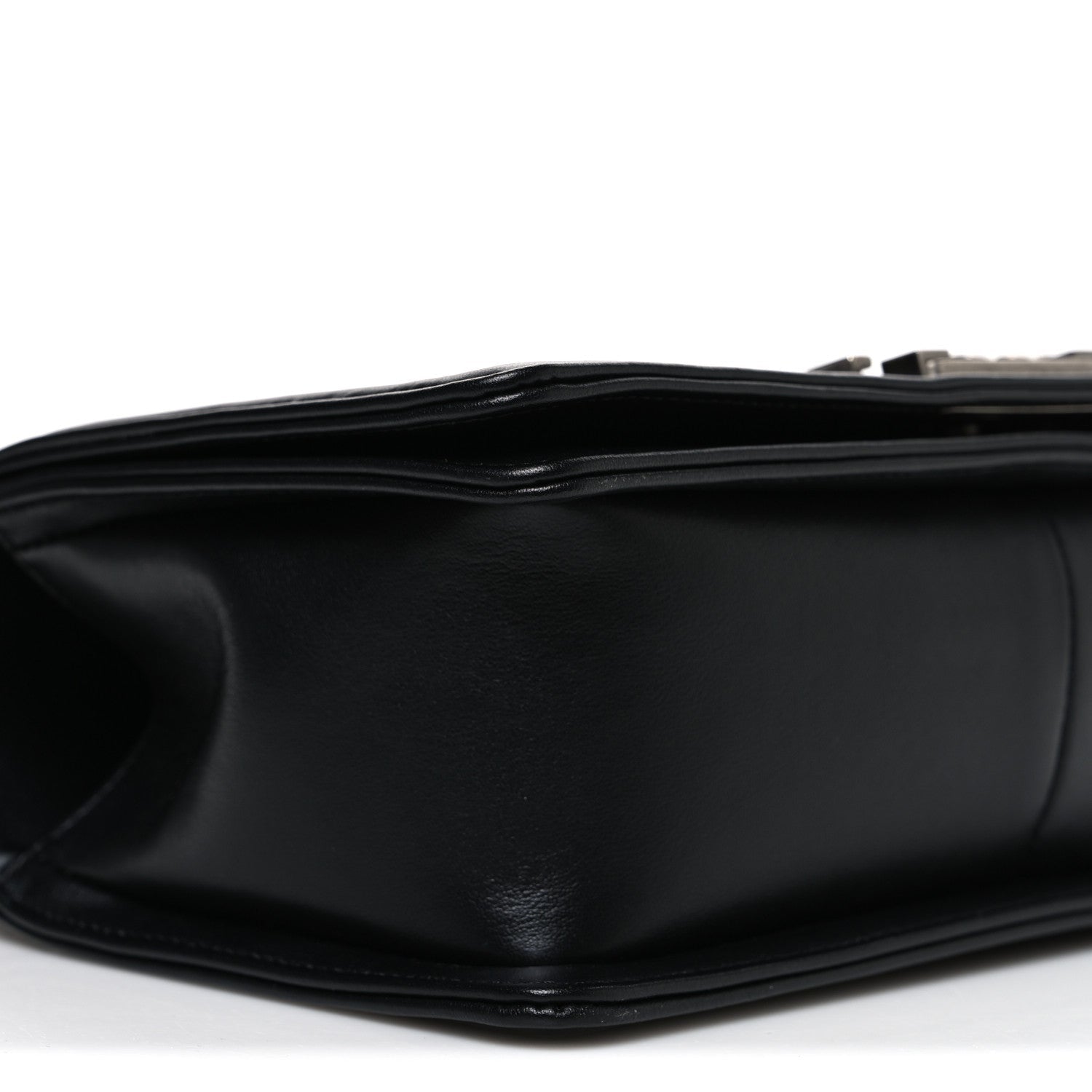 Lambskin Quilted New Medium Boy Flap Black