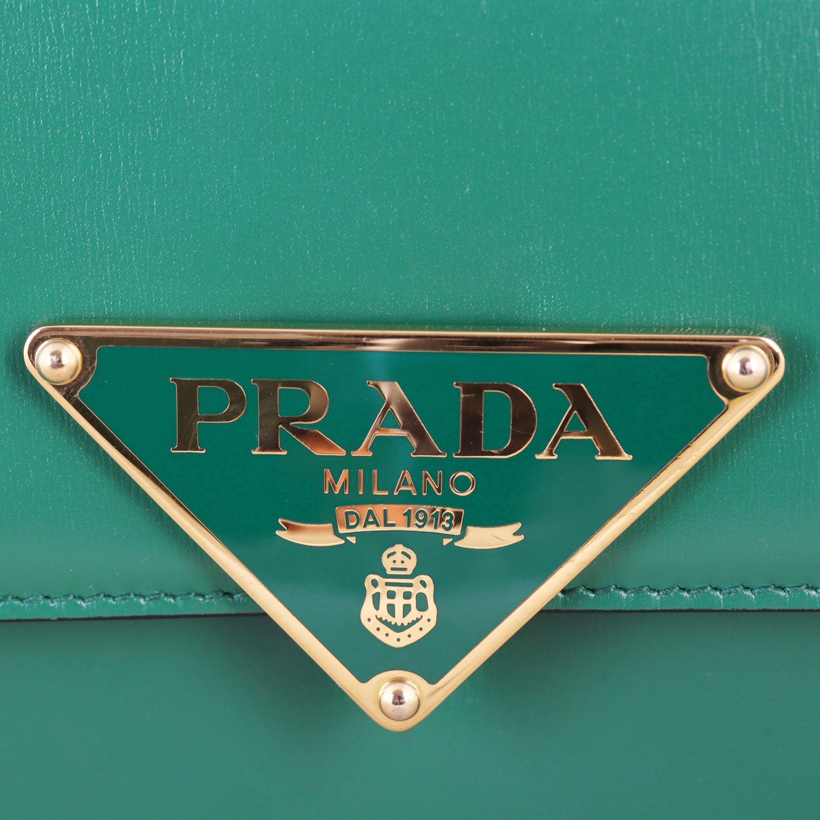 Prada Cuir Embleme Flap Shoulder Bag