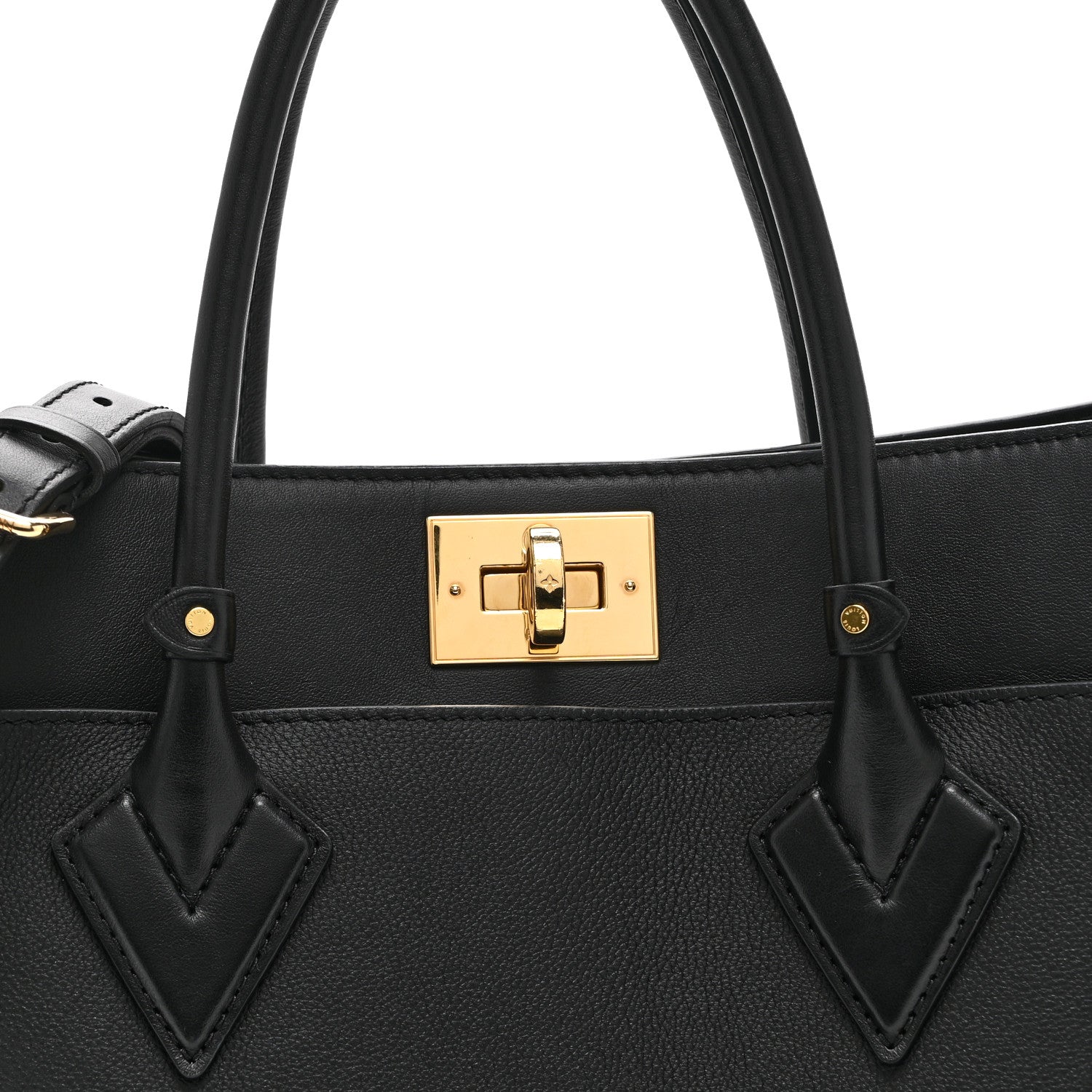 Calfskin Monogram Tufting On My Side Black