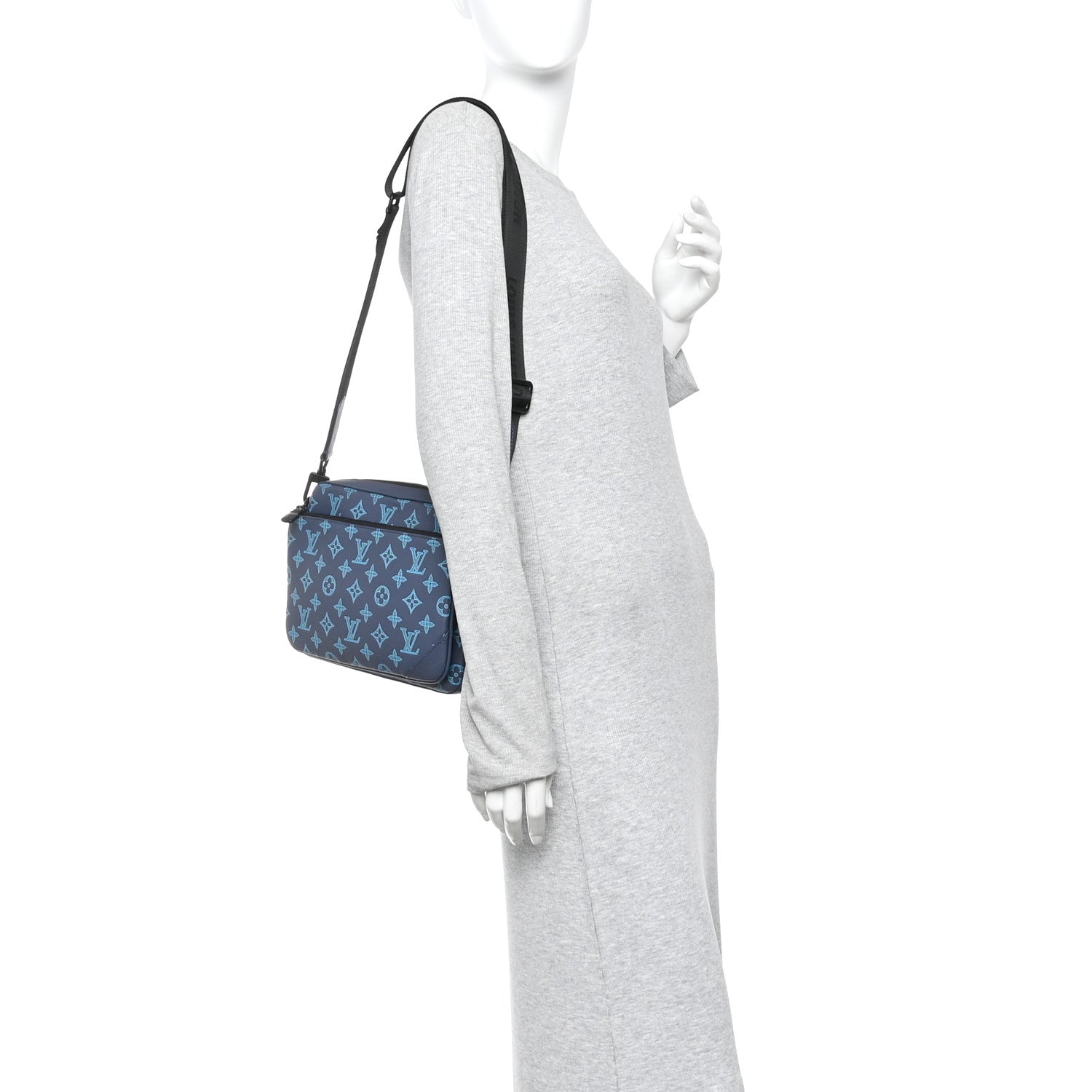 Calfskin Monogram Shadow Trio Messenger Navy River Blue