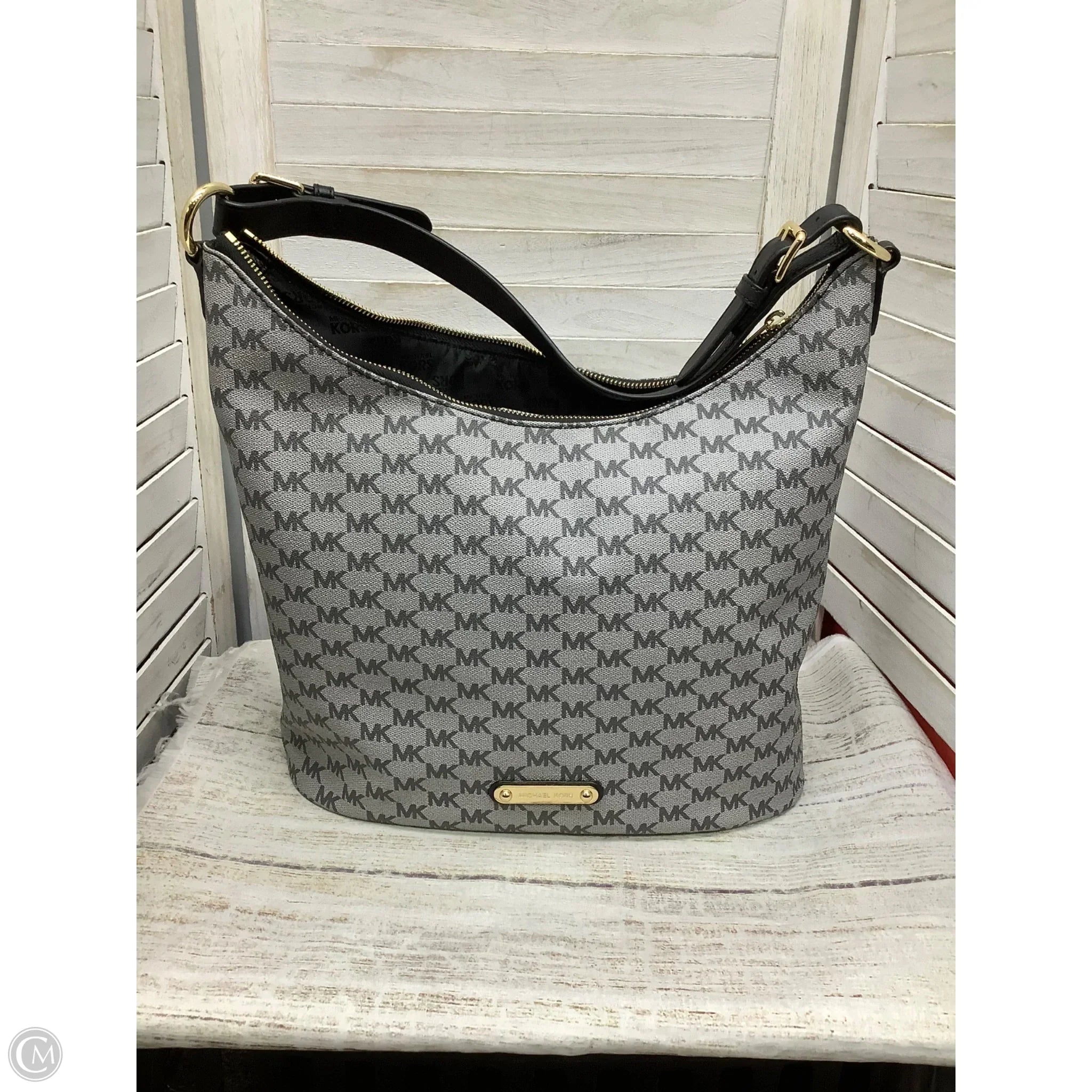 Handbag Designer By Michael Kors, Size: Medium