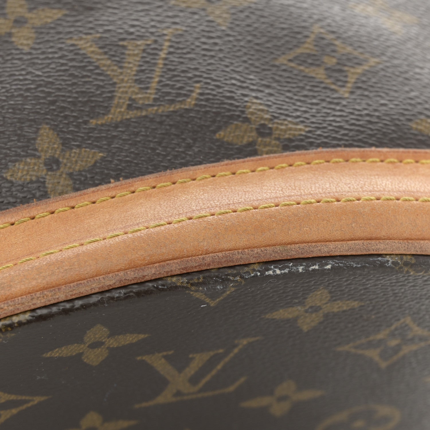 Monogram Petit Bucket 23