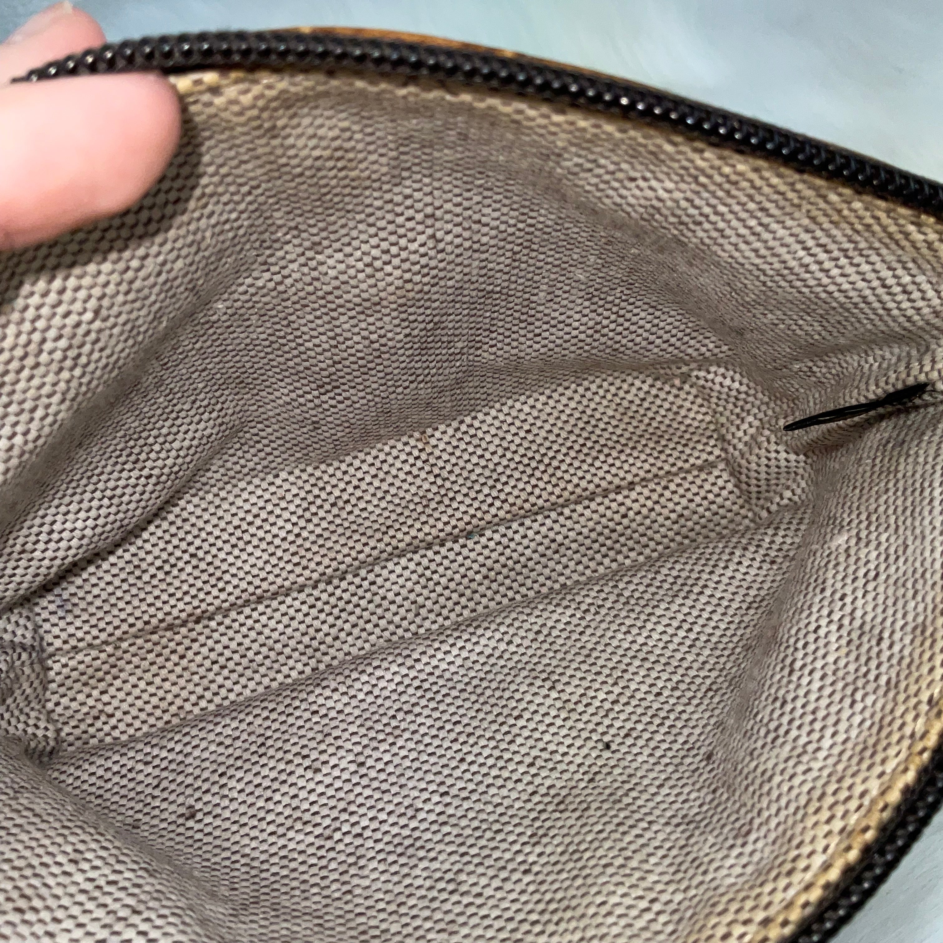 Makeup Bag Designer Dooney And Bourke, Size Small