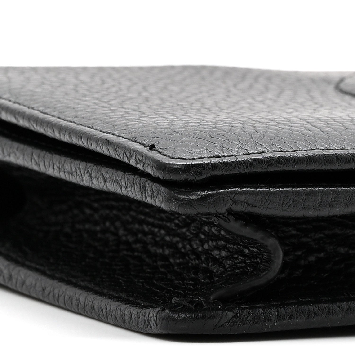 Pebbled Calfskin Soho Wallet On Chain Black