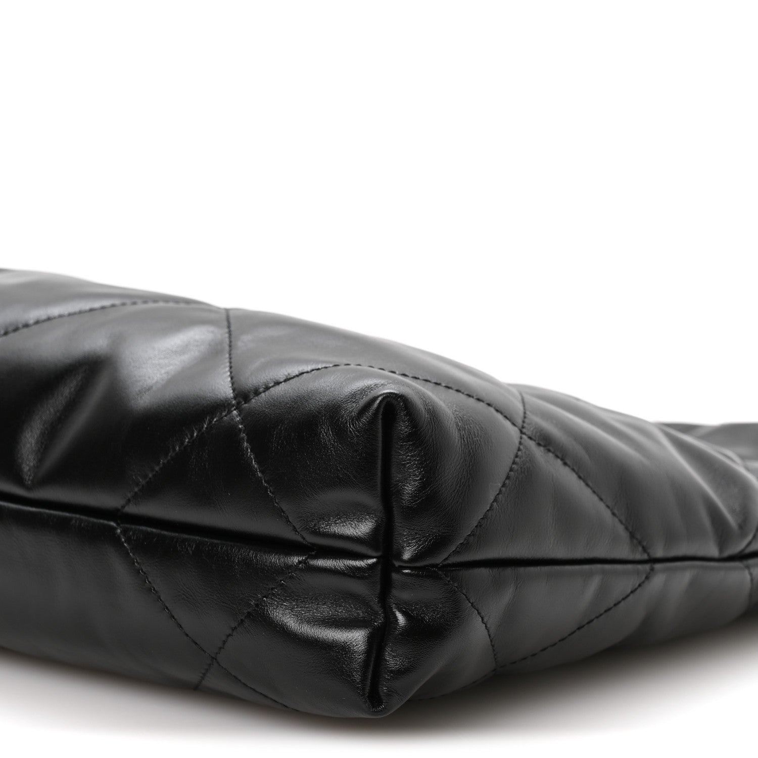 Calfskin Quilted Small Chanel 22 Black