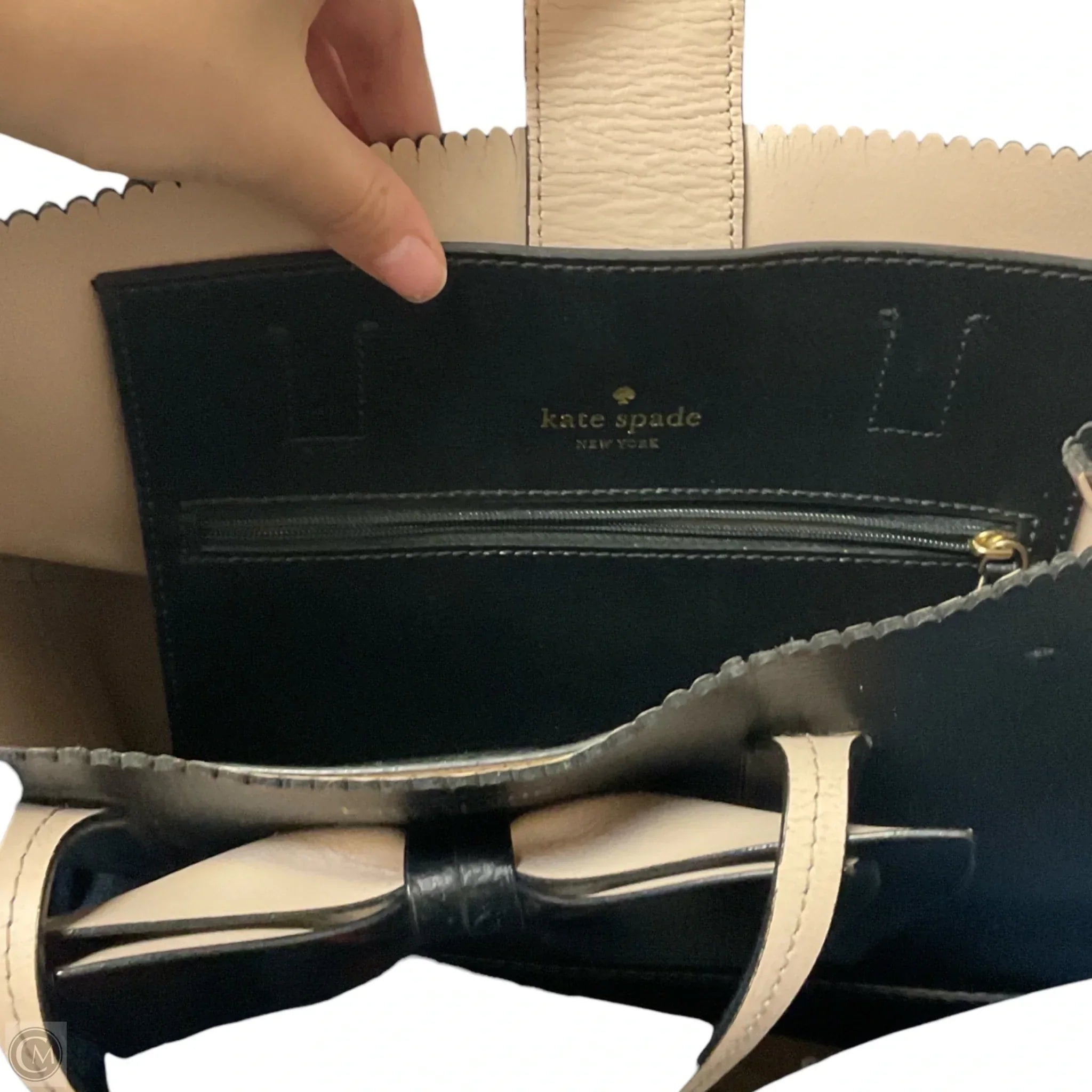 Handbag Designer By Kate Spade, Size: Small