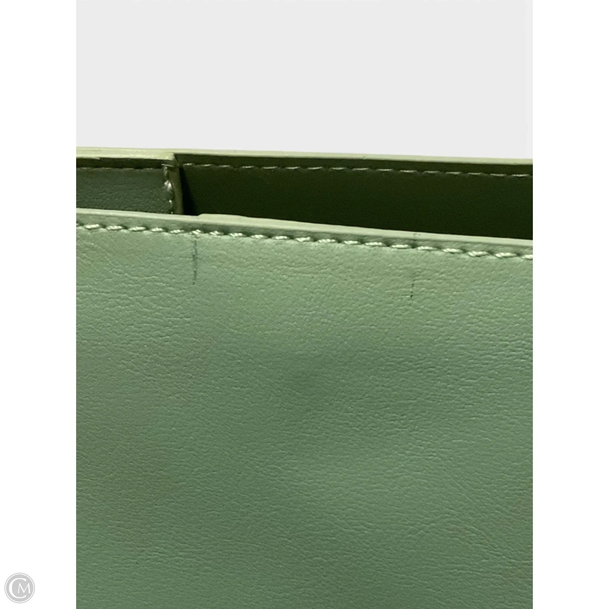 Handbag By Clothes Mentor, Size: Medium