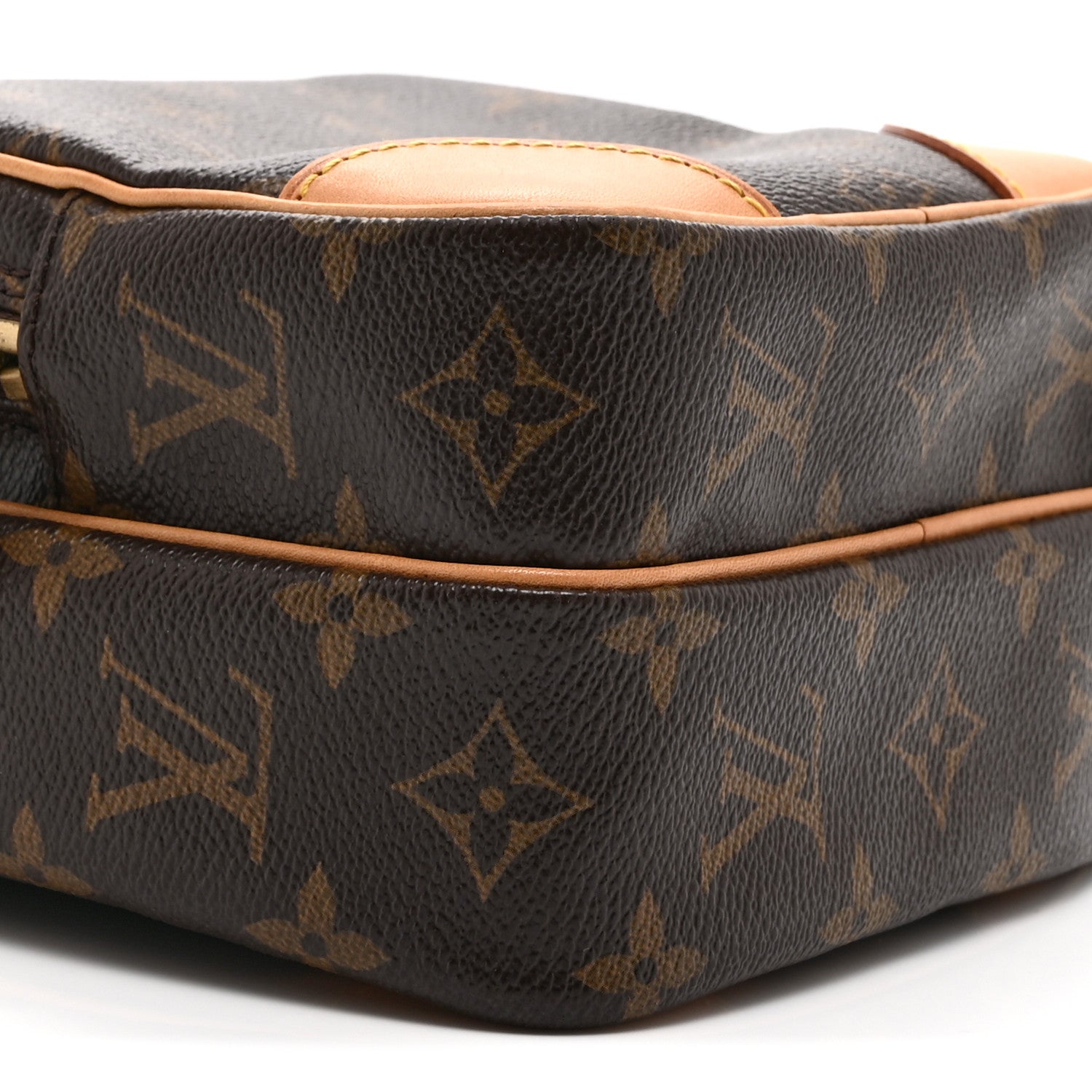 Monogram Amazone