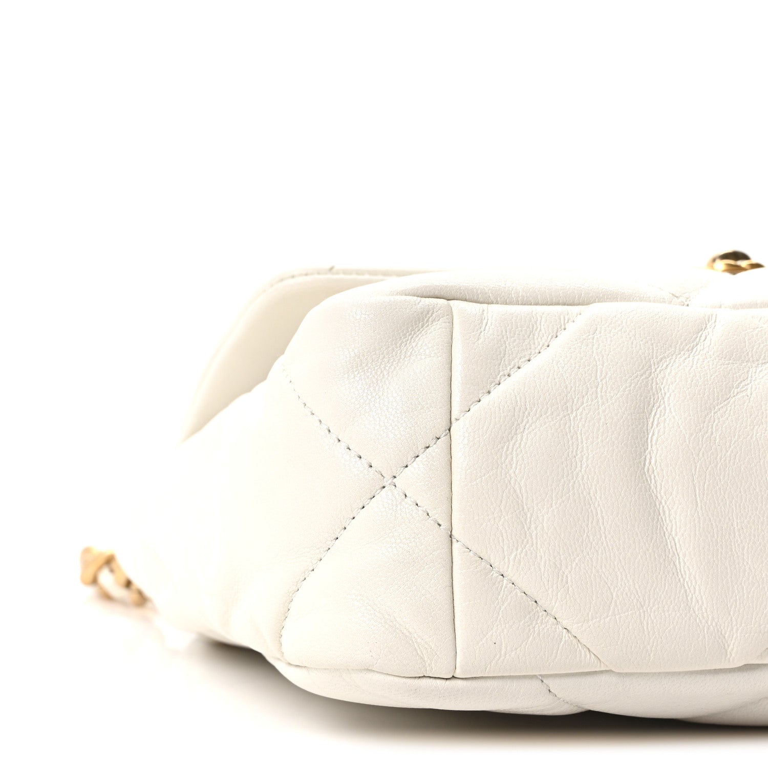 Goatskin Quilted Medium Chanel 19 Flap White