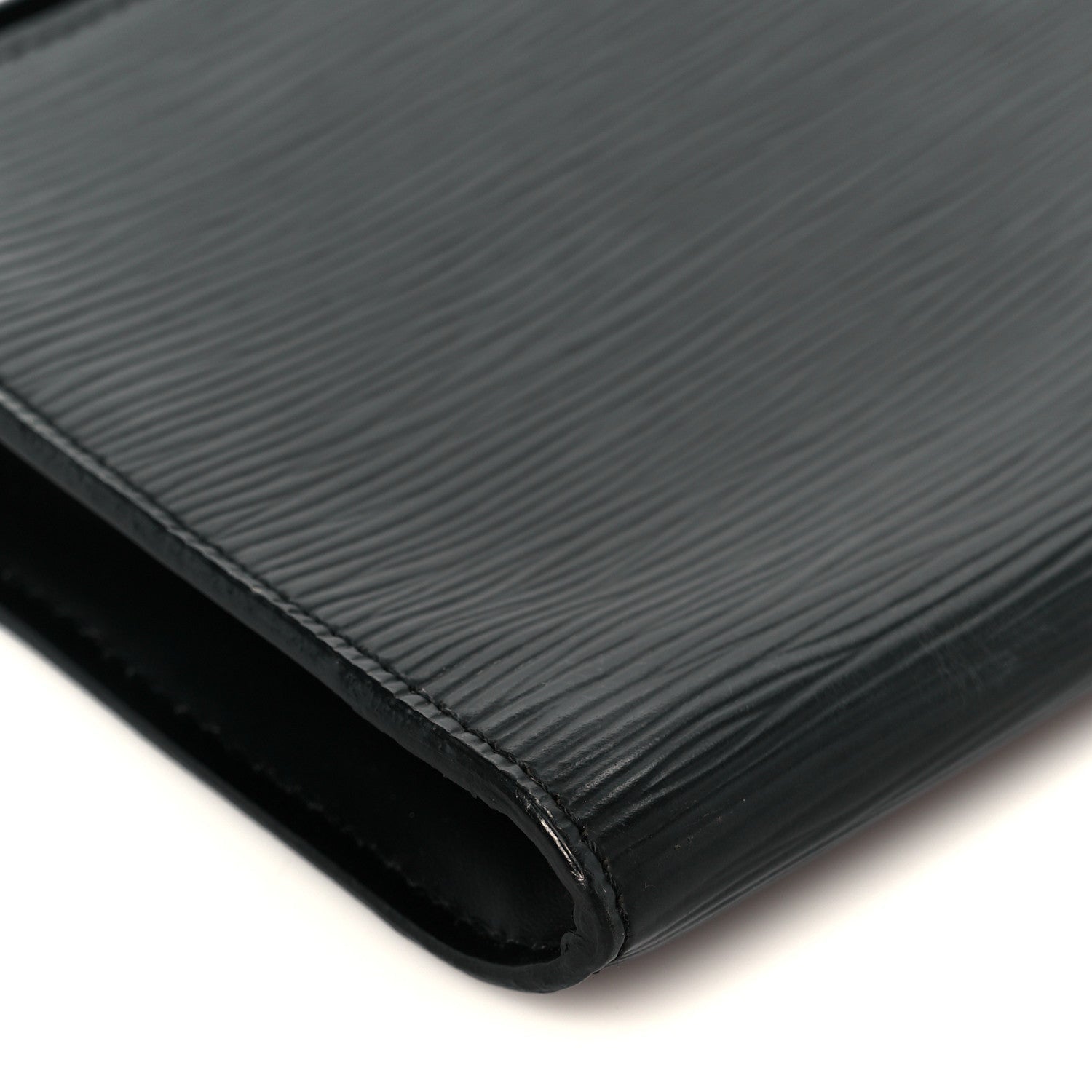 Epi Pochette Accessories 24 Black
