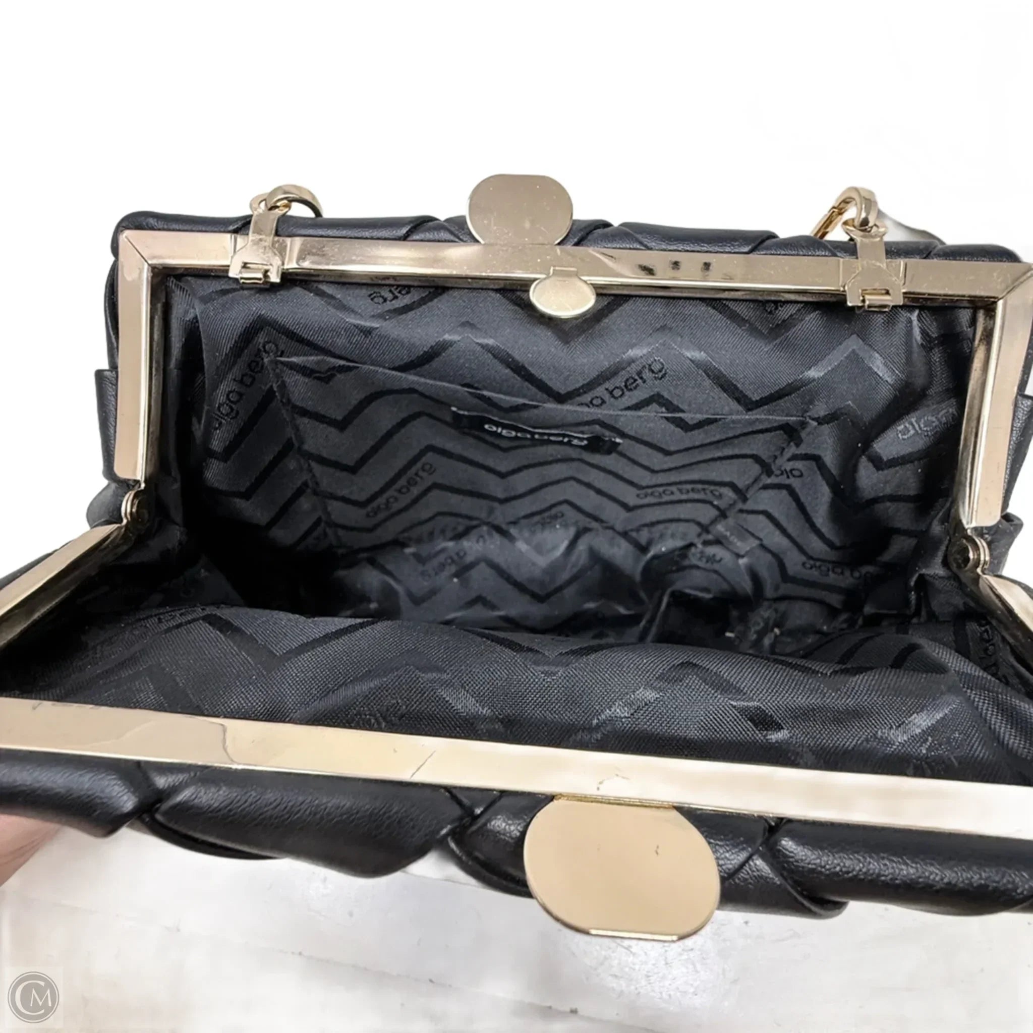 Quinn Woven Clutch By Olga Berg, Size: Small