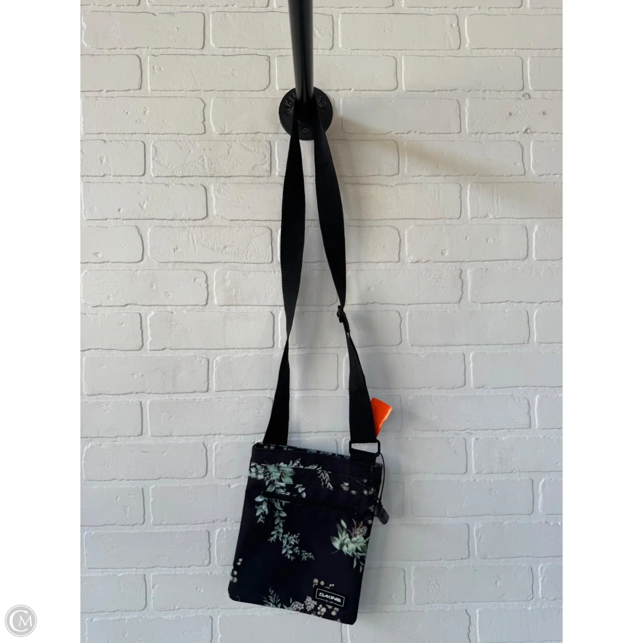 Crossbody By Cmc, Size: Small