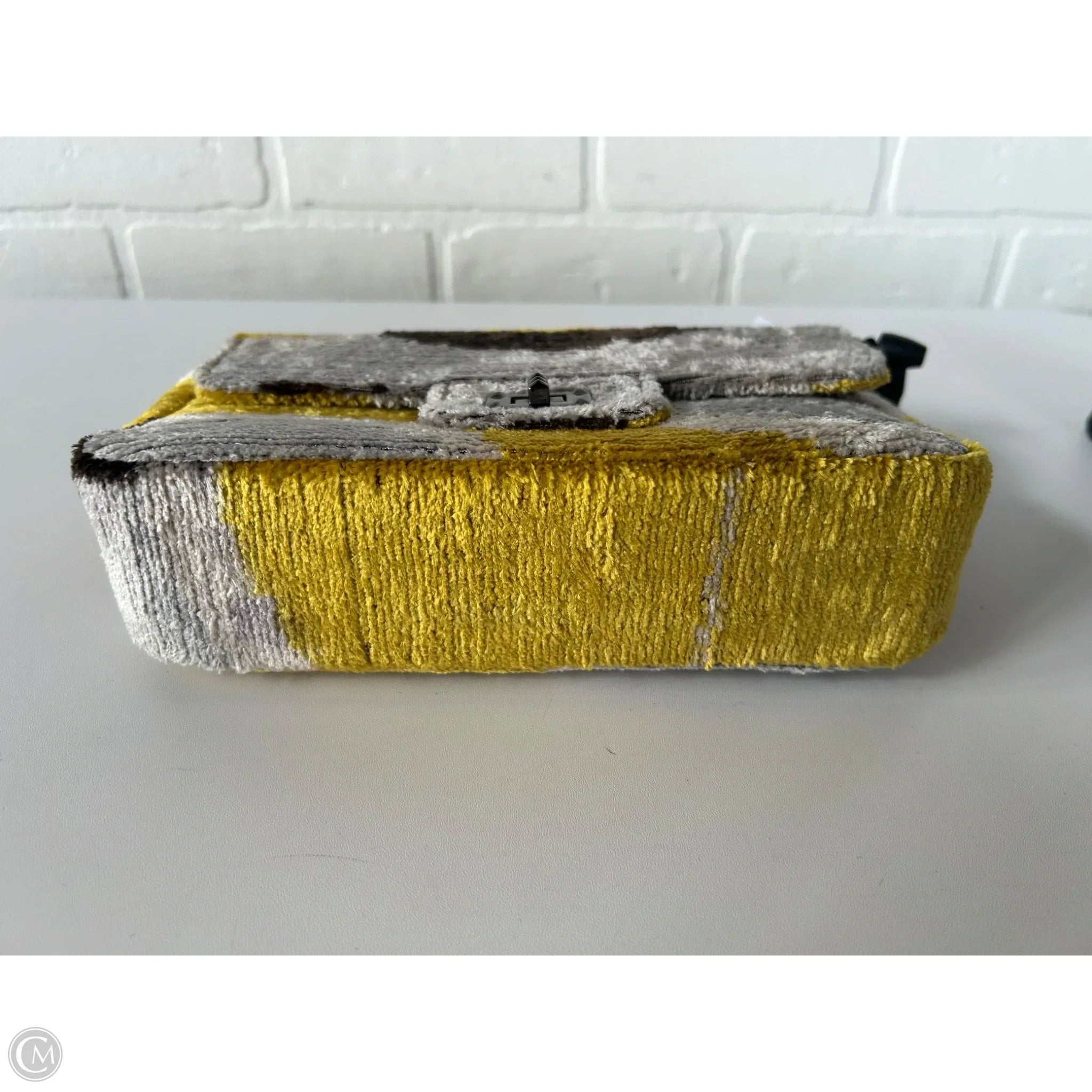 Handbag By Clothes Mentor, Size: Small