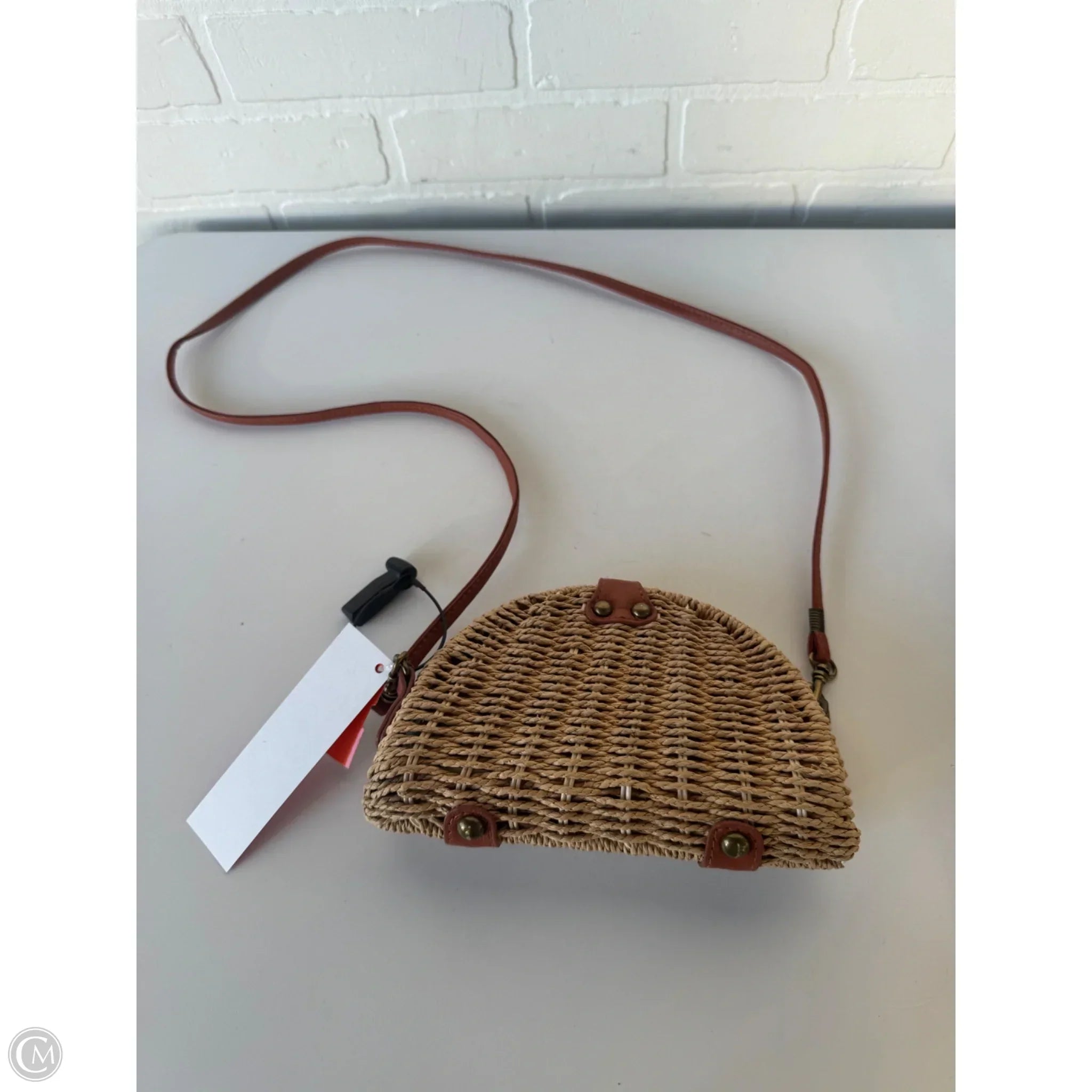 Crossbody By Clothes Mentor, Size: Small