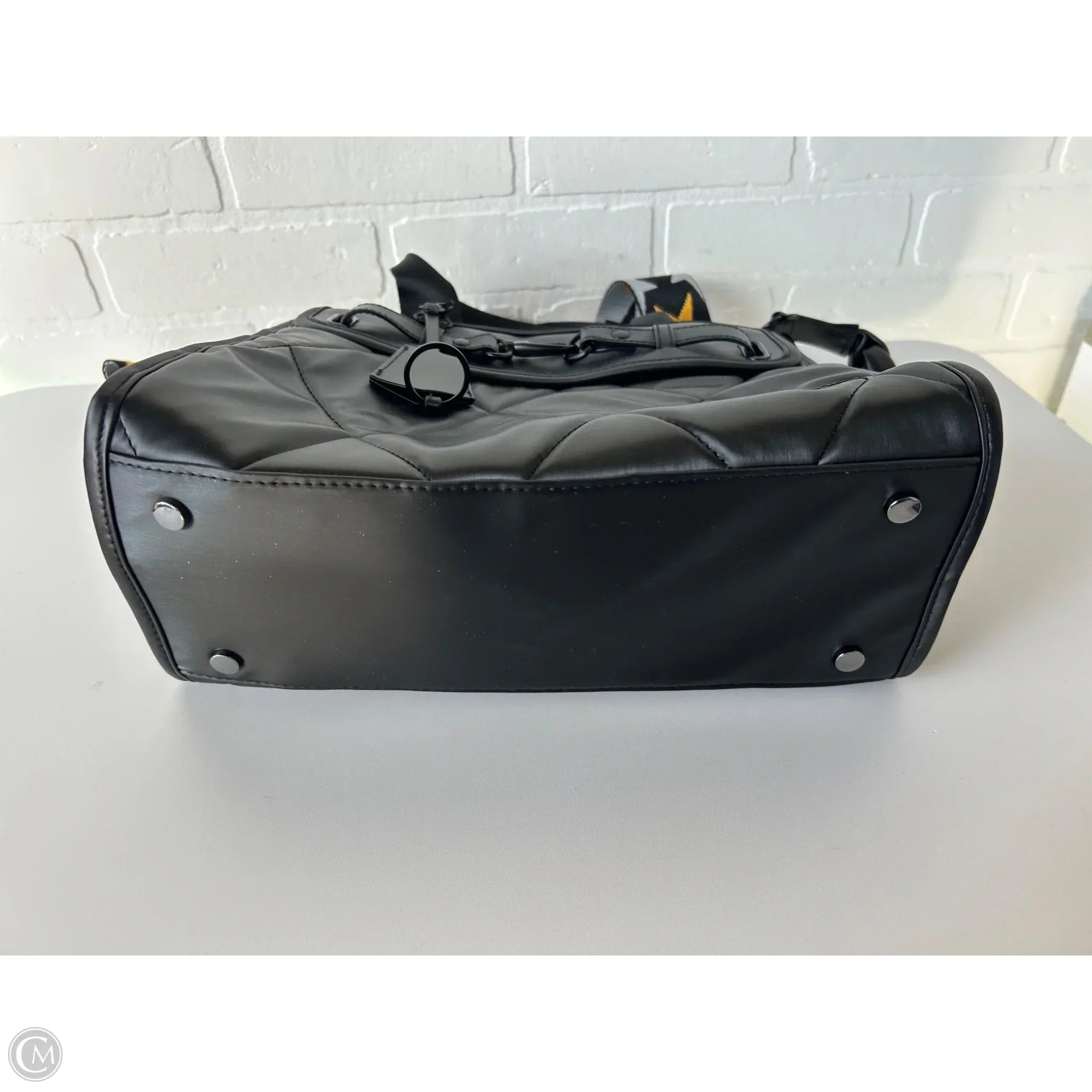 Handbag By Cmc, Size: Medium