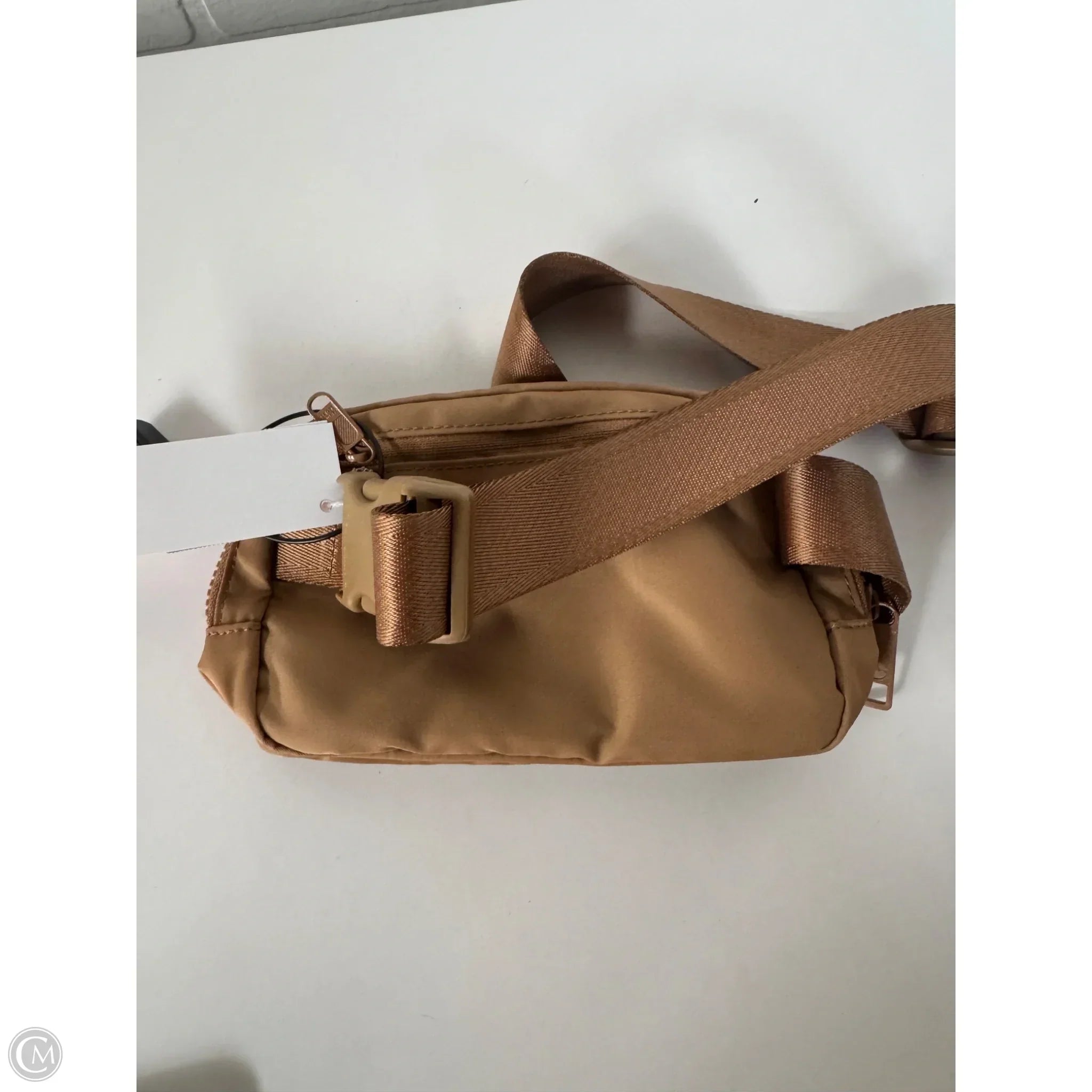 Belt Bag By Clothes Mentor, Size: Small