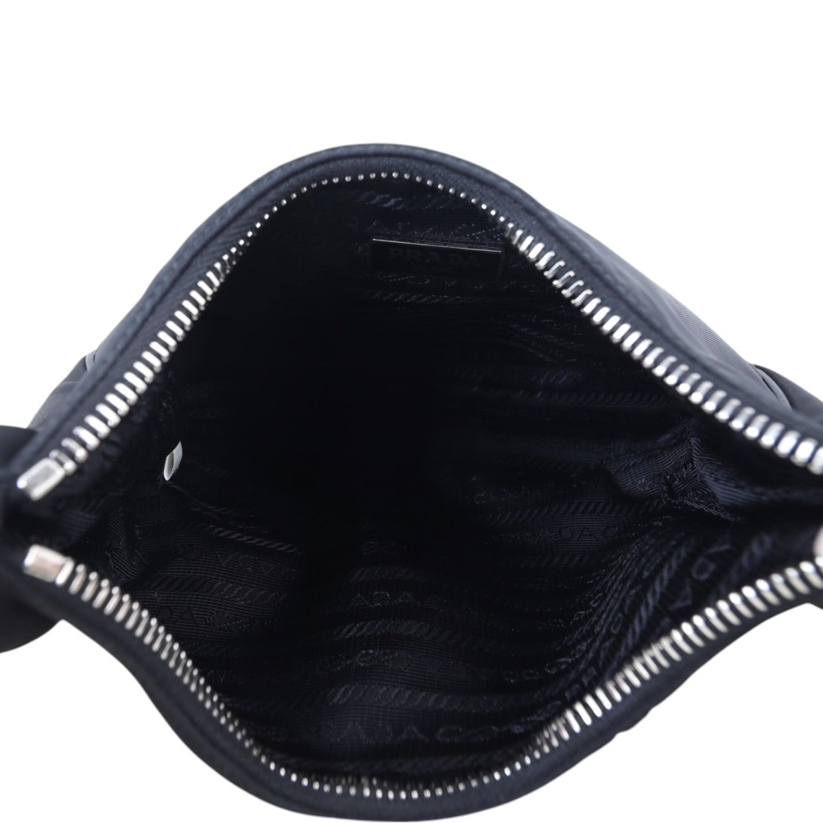 Prada Re-Edition 2005 Tessuto Shoulder Bag