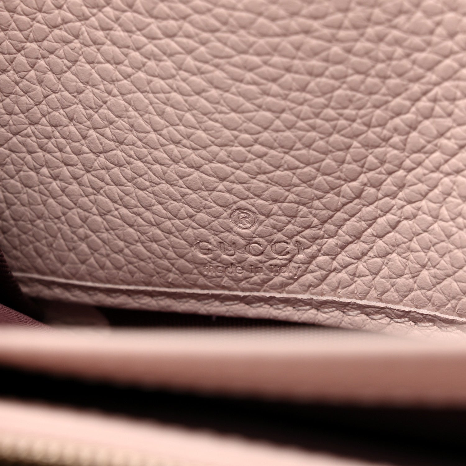 Dollar Calfskin GG Supreme Monogram GG Marmont Zip Around Wallet Porcelain Rose Beige Ebony