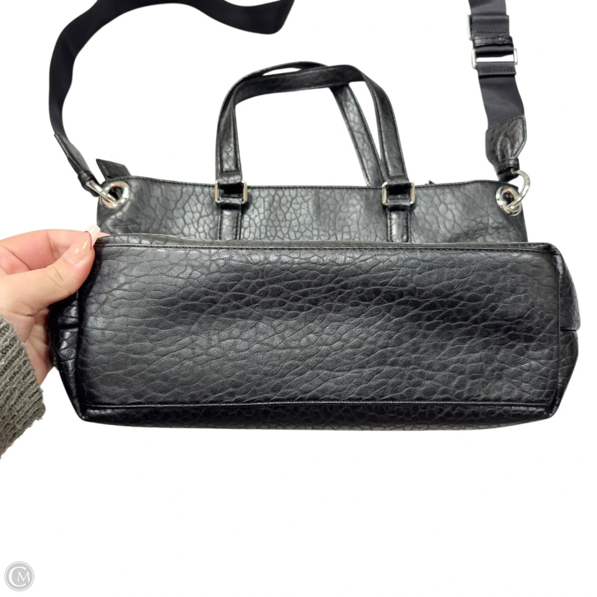 Handbag By Dkny, Size: Medium