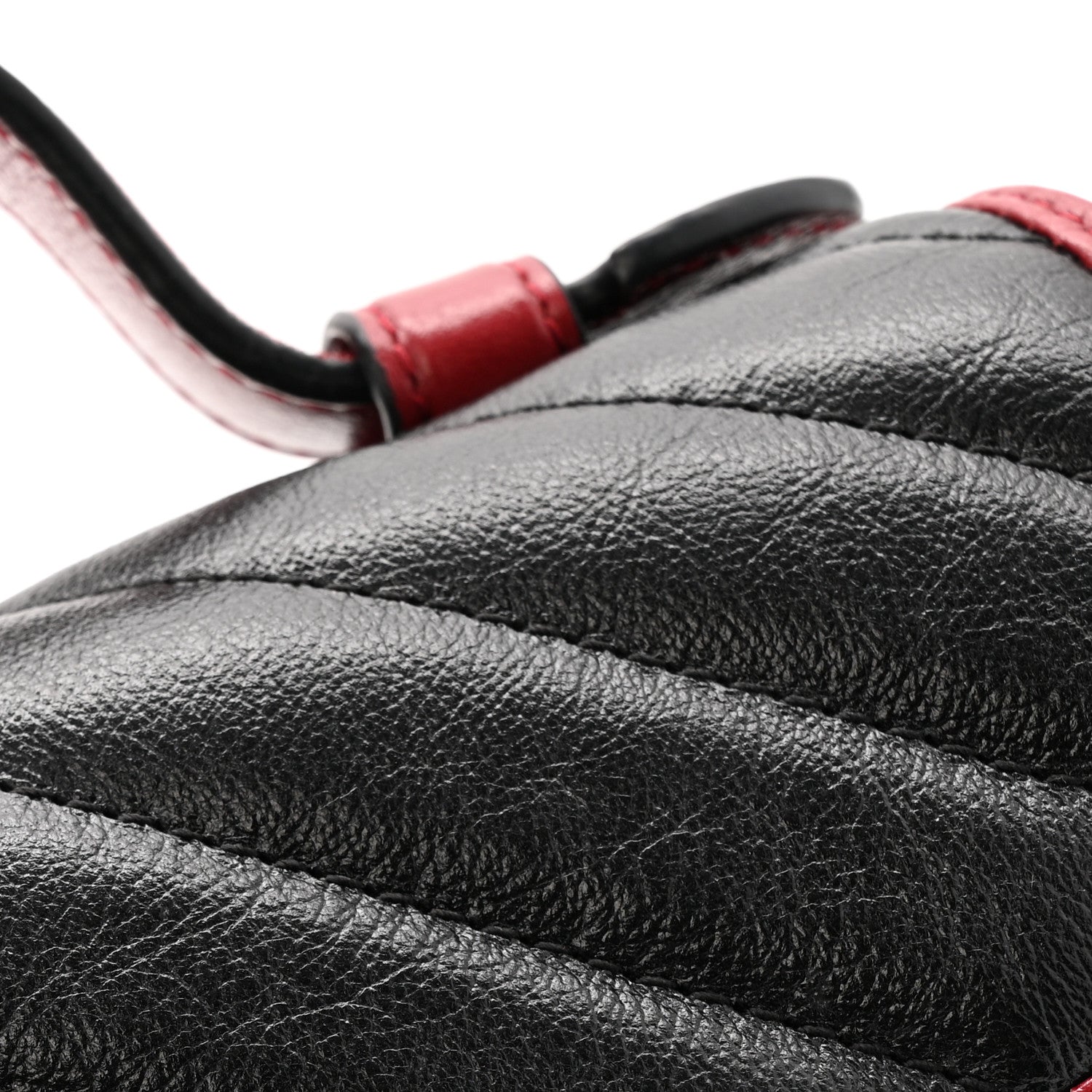 Vintage Effect Calfskin Matelasse Diagonal Mini Torchon GG Marmont Top Handle Shoulder Bag Black Romantic Cherry