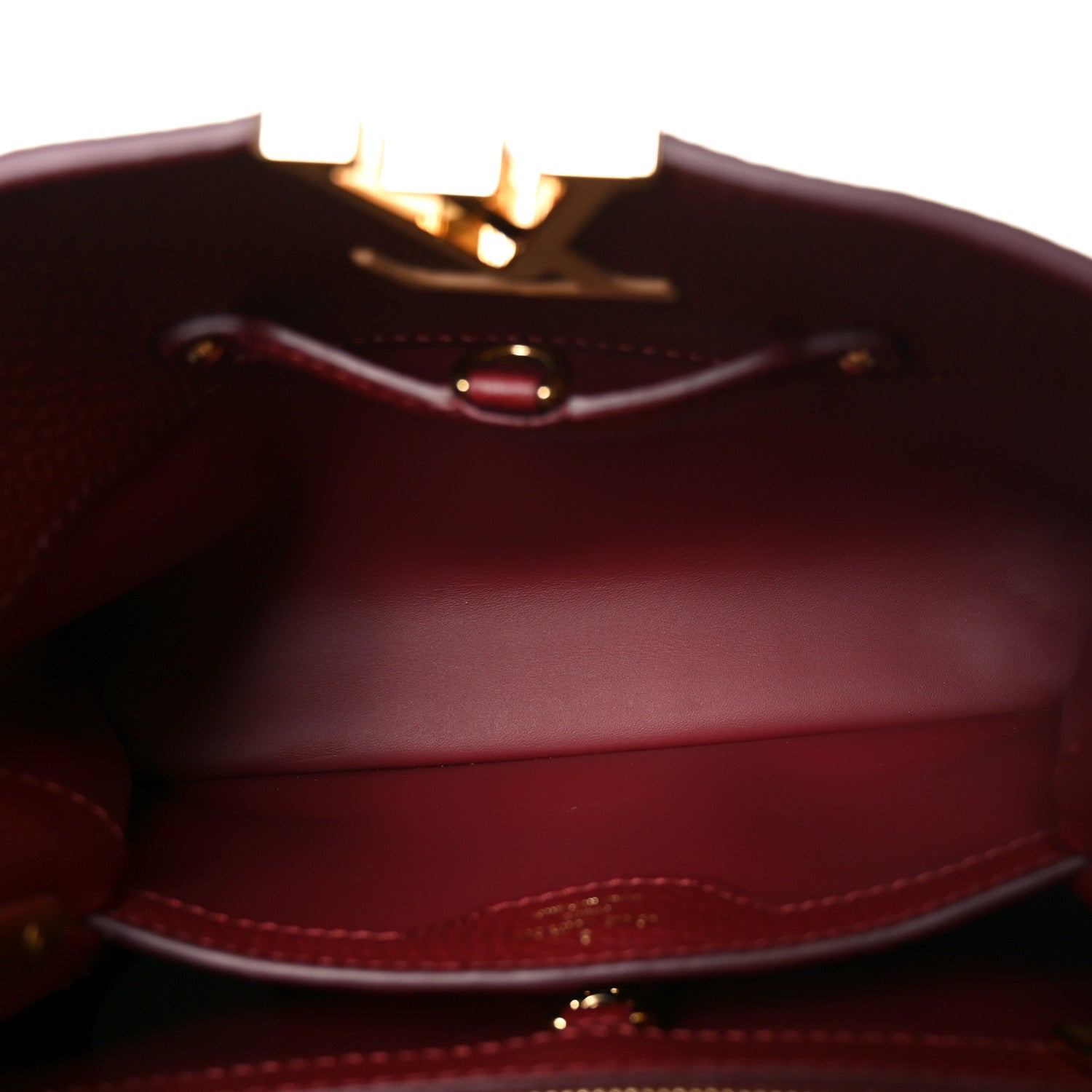 Taurillon Belted Capucines BB Bordeaux Arizona