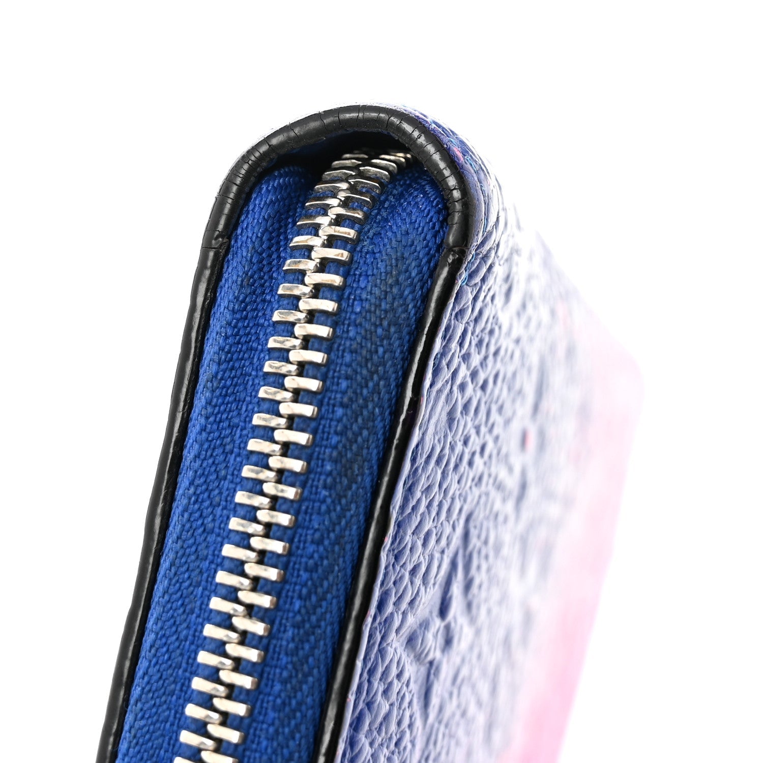 Taurillon Illusion Zippy Vertical Wallet Bleu Rose