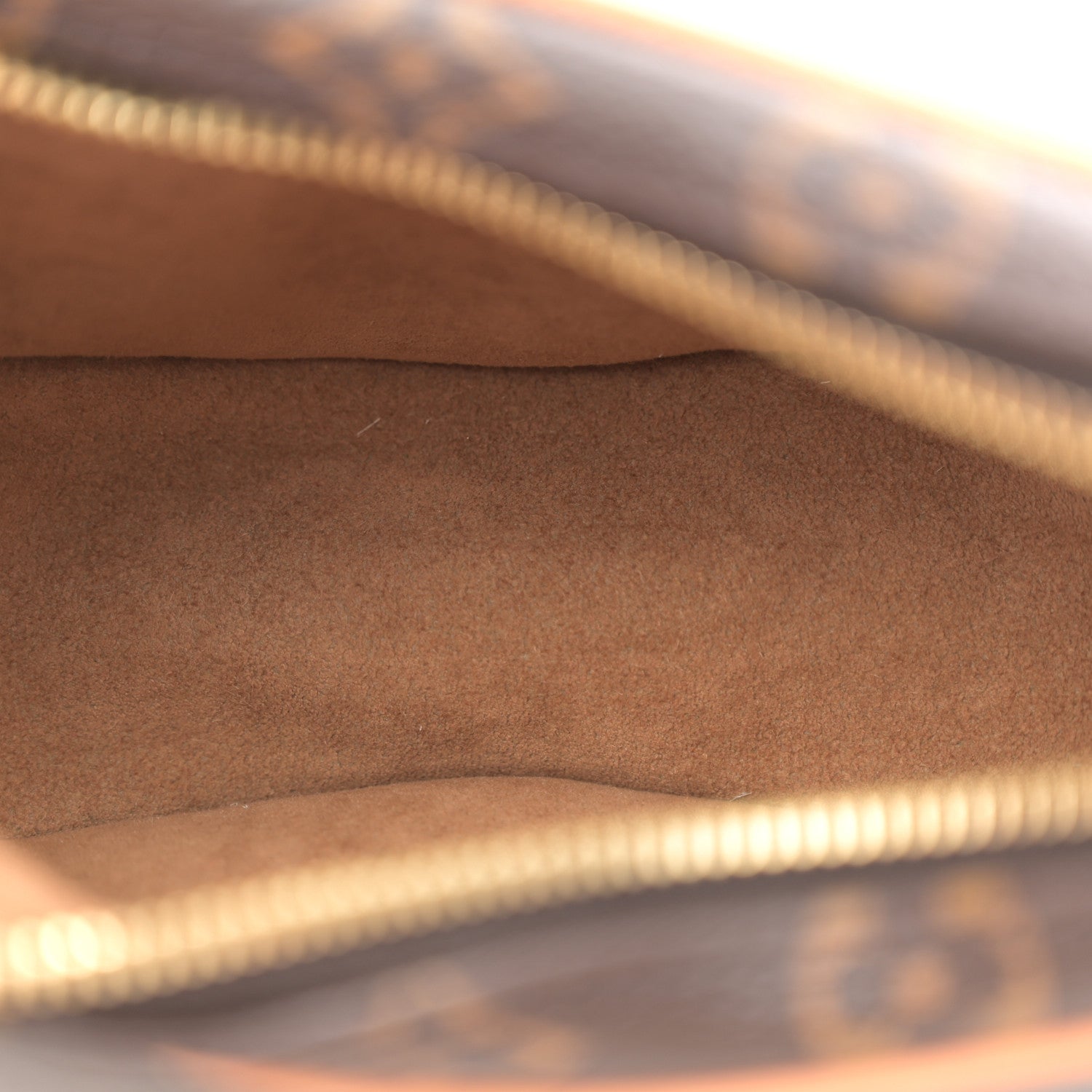 Monogram Loop