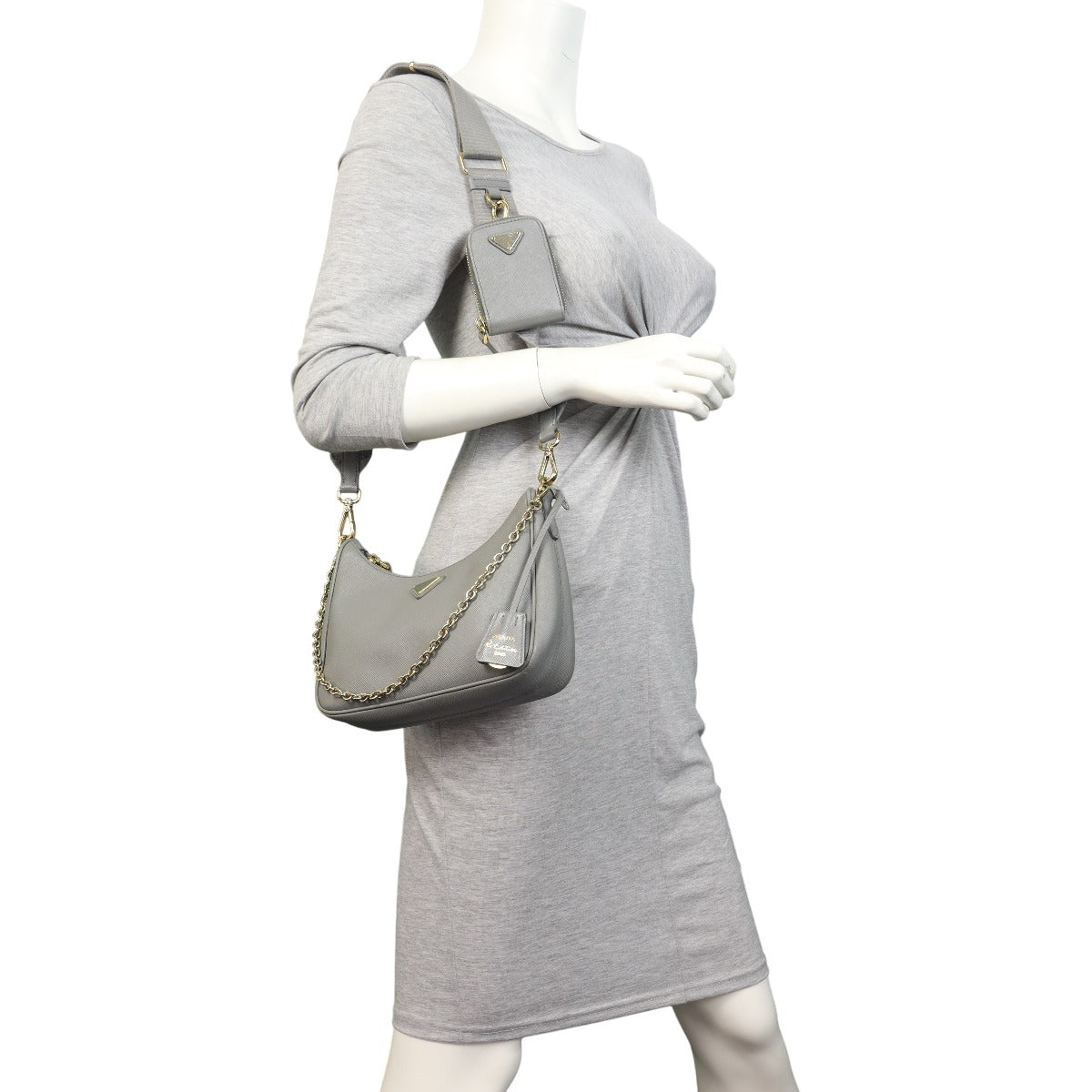 Prada Re-edition 2005 Saffiano Shoulder Bag