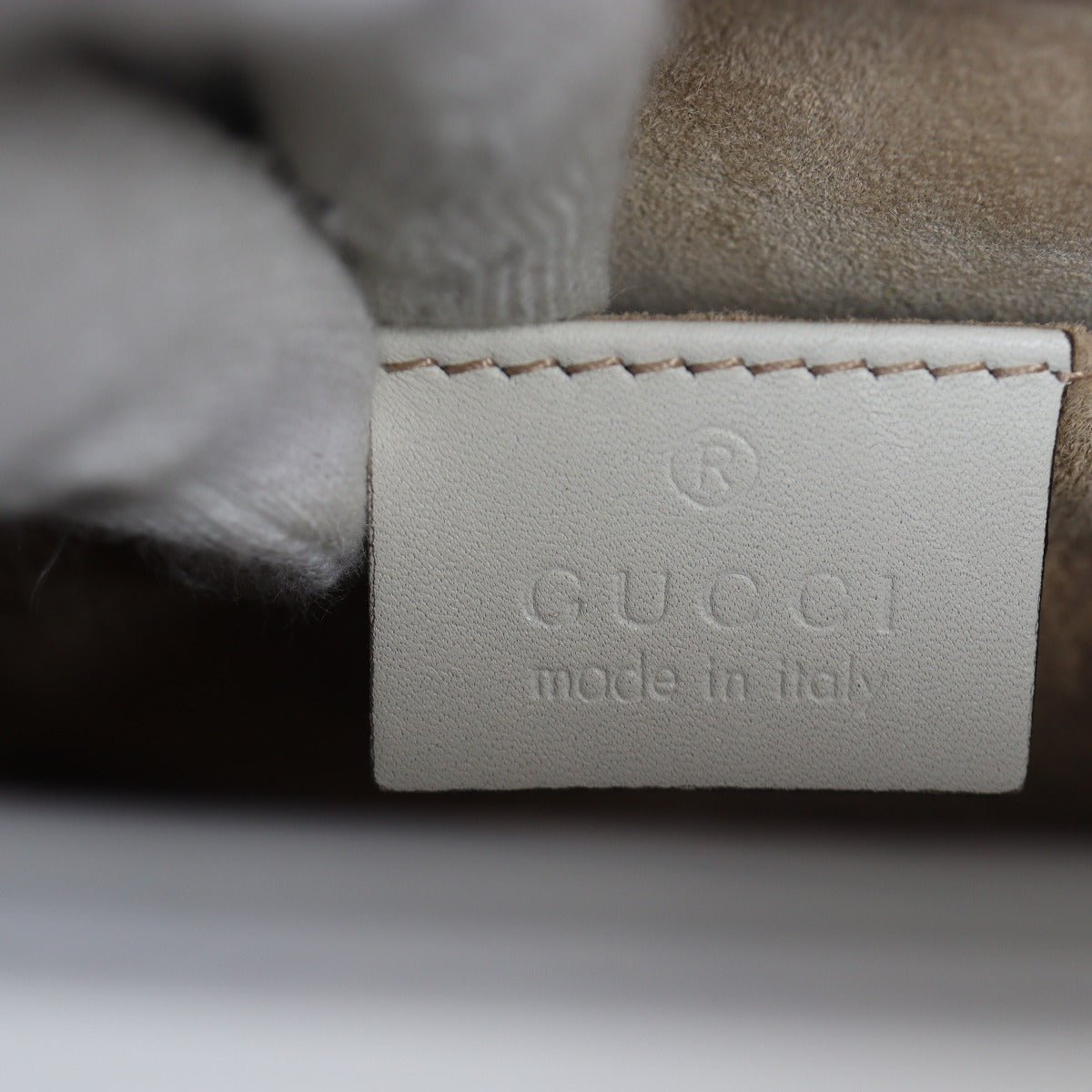 Gucci Sylvie Mini Chain Bag