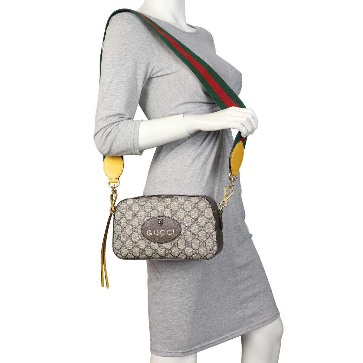 Gucci Neo Vintage GG Supreme Messenger Bag