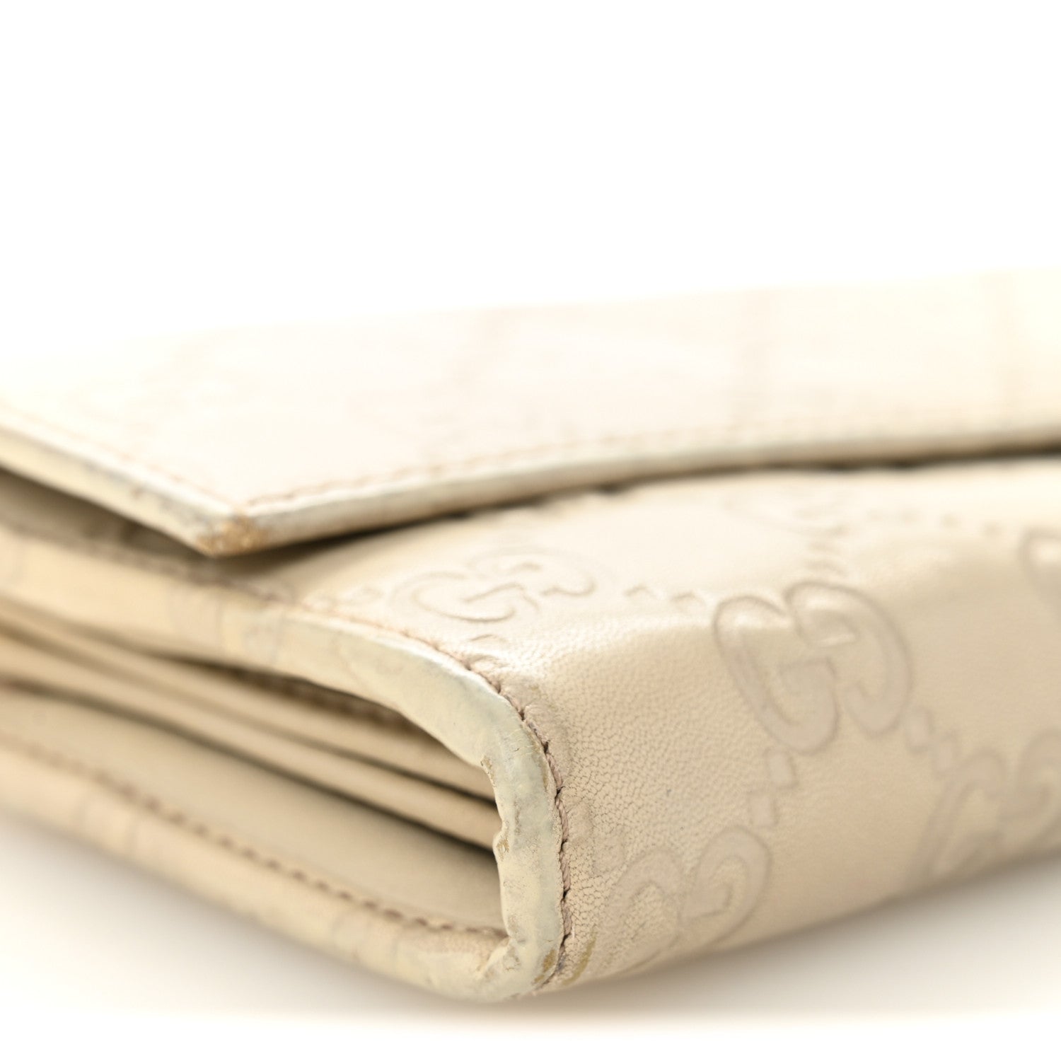 Shangai Calfskin Lovely Heart Continental Wallet Off White